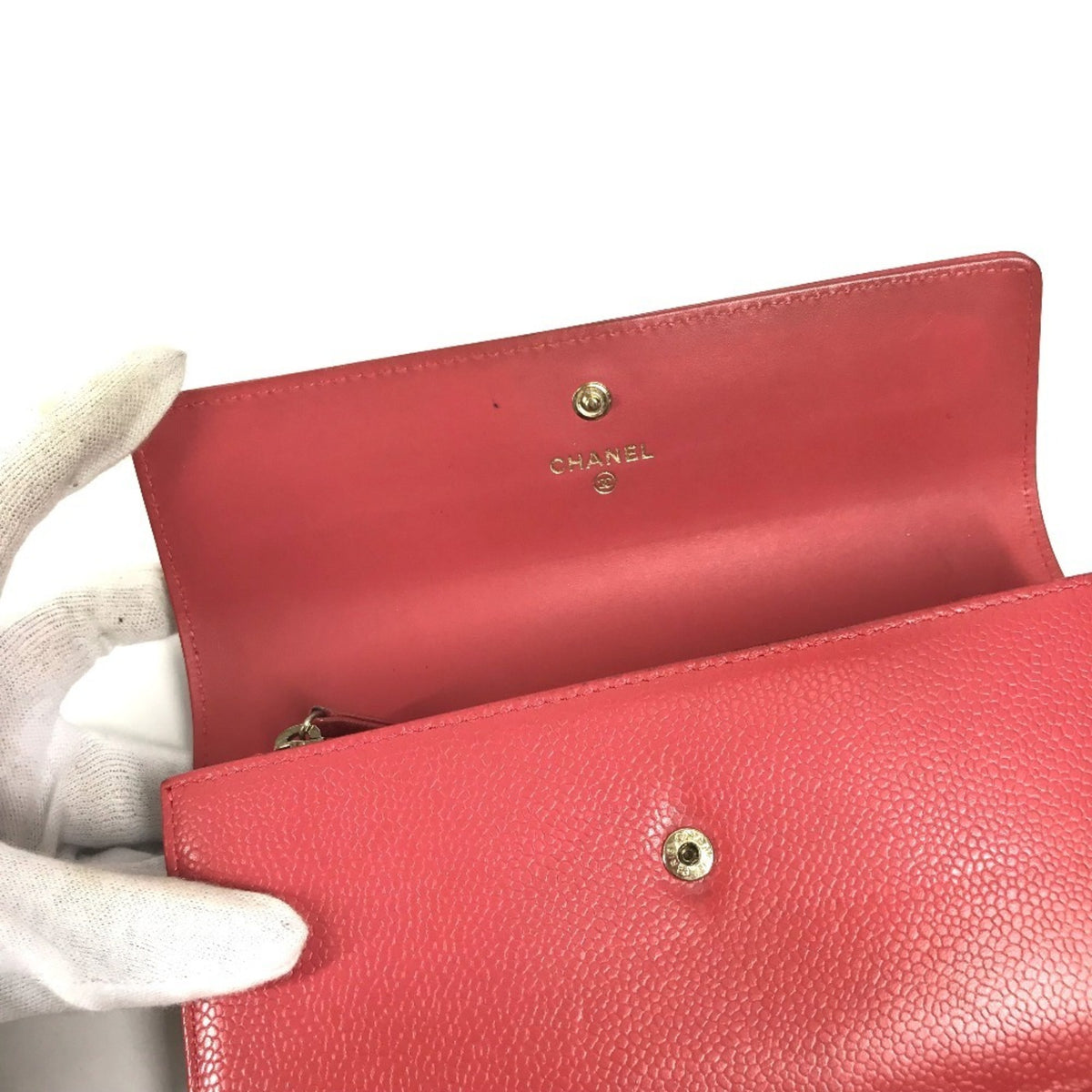 Chanel Red Color Grained Calfskin Long Wallet (Bi-Fold) (Pre-Owned)