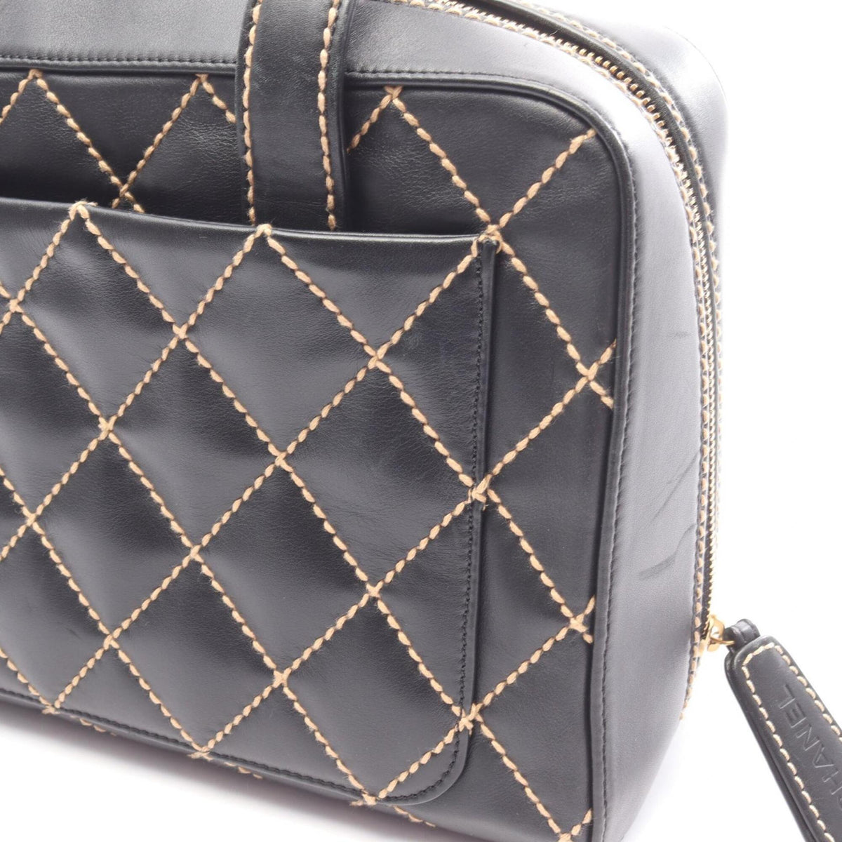 Chanel Black Leather Handbag (Pre-Owned)