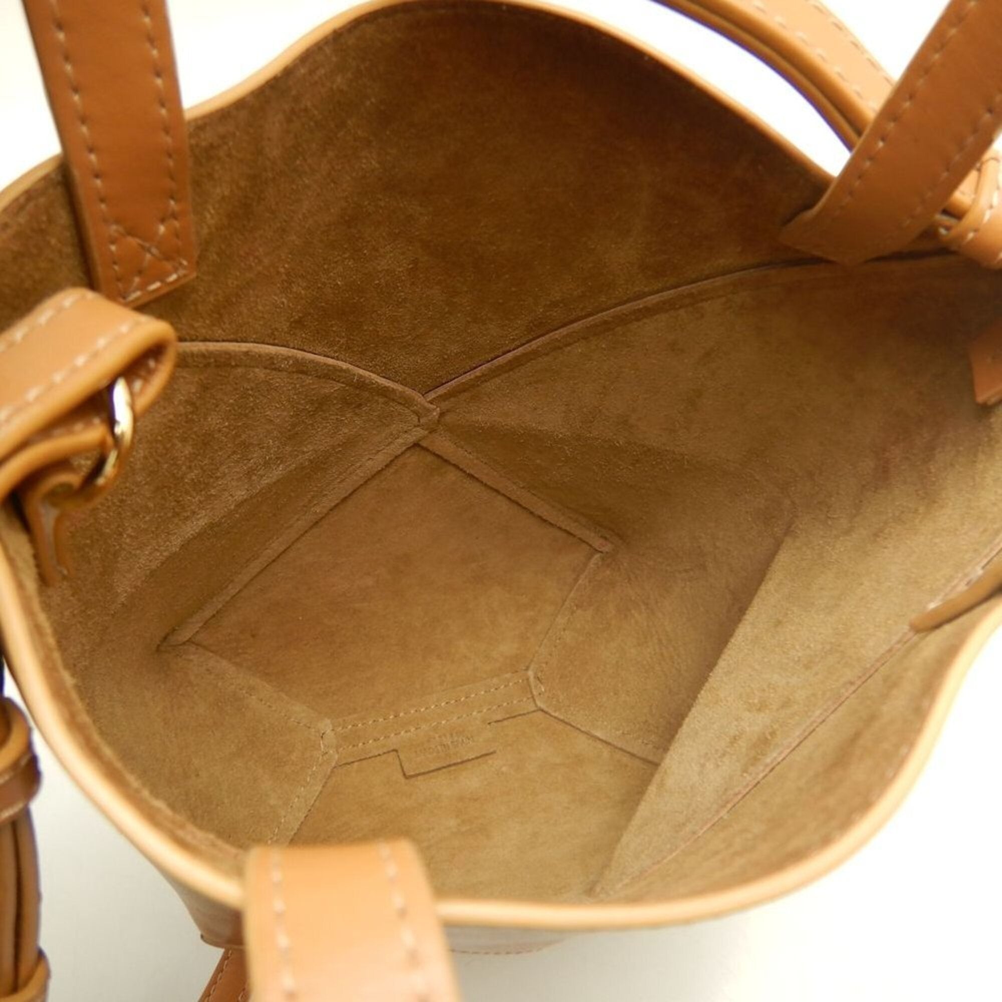 Loewe Gold Leather Tote Bag (Pre-Owned)