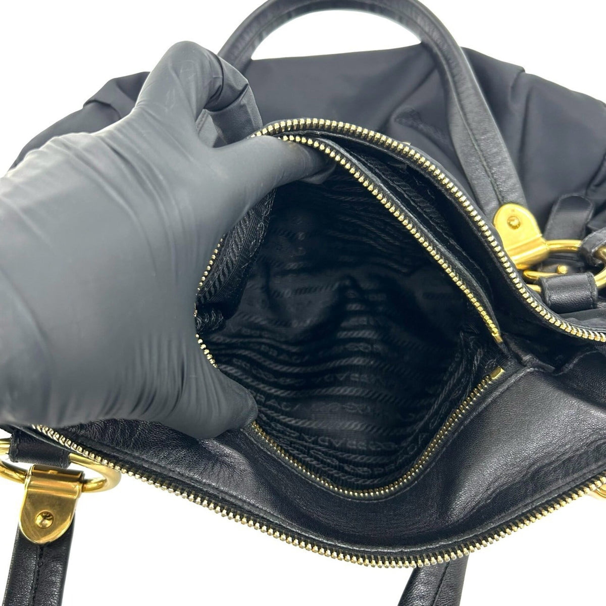Prada Black Nylon Leather Shoulder Bag Tote Bag (Pre-Owned)