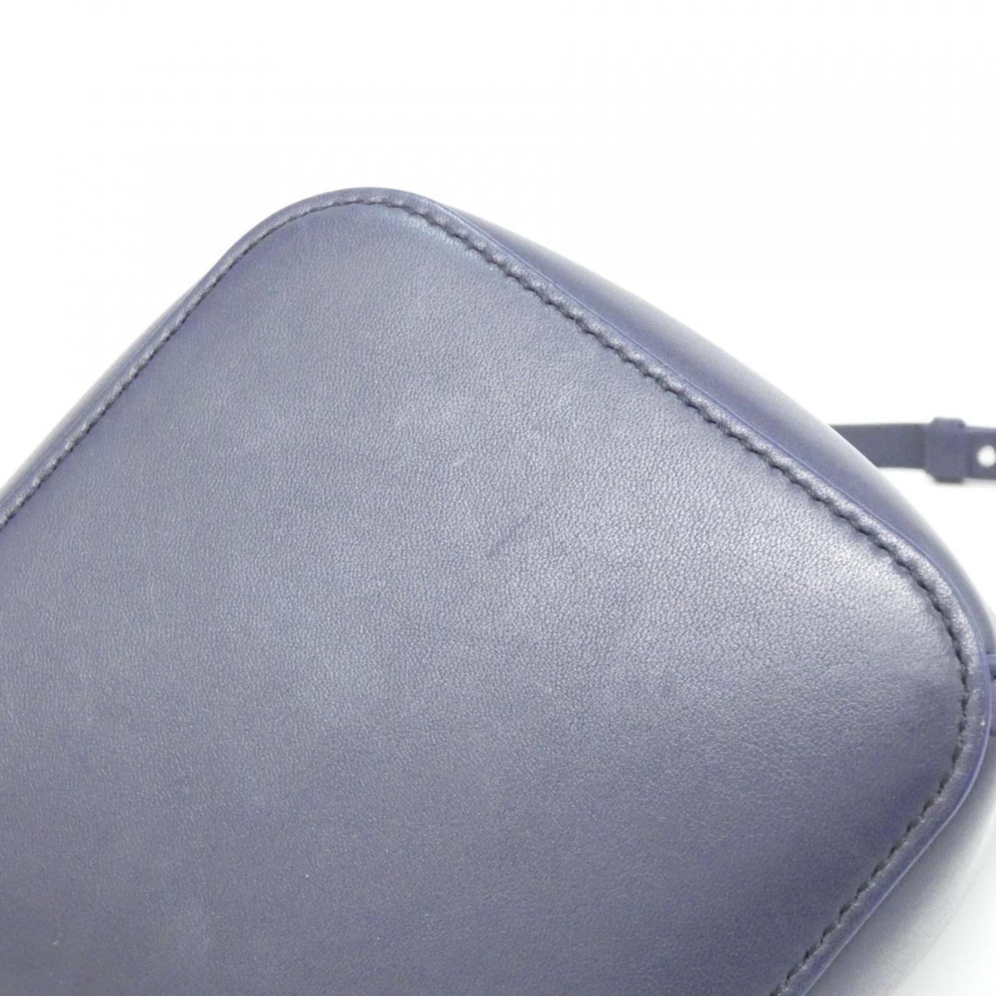Loewe Blue Leather Handbag (Pre-Owned)