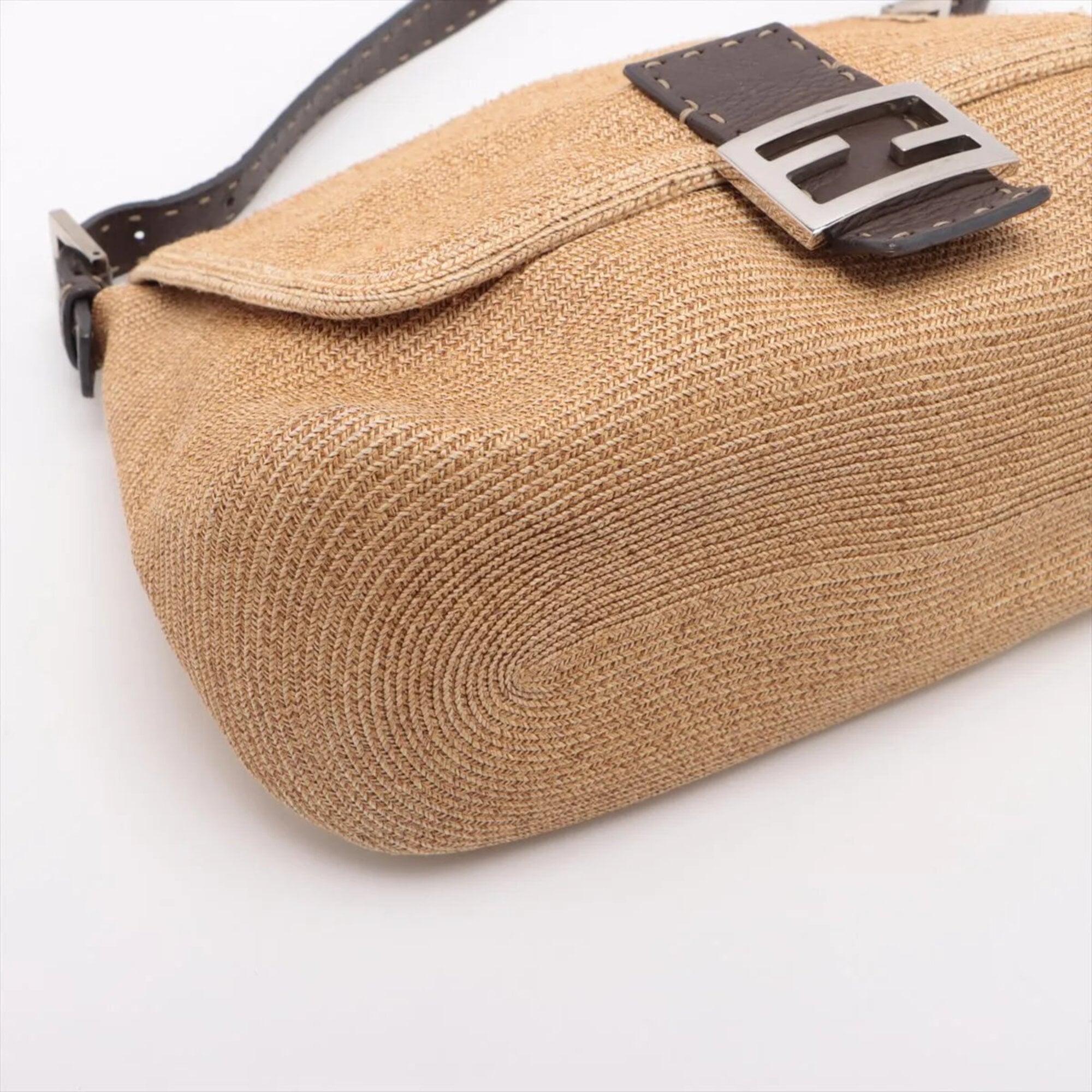 Fendi Light Brown Leather Shoulder Bag Tote Bag (Pre-Owned)