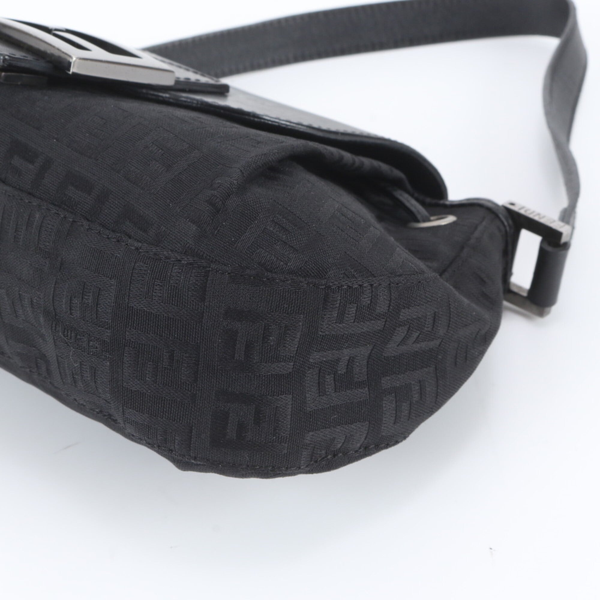 Fendi Black Leather Canvas Handbag Shoulder Bag Tote Bag (Pre-Owned)