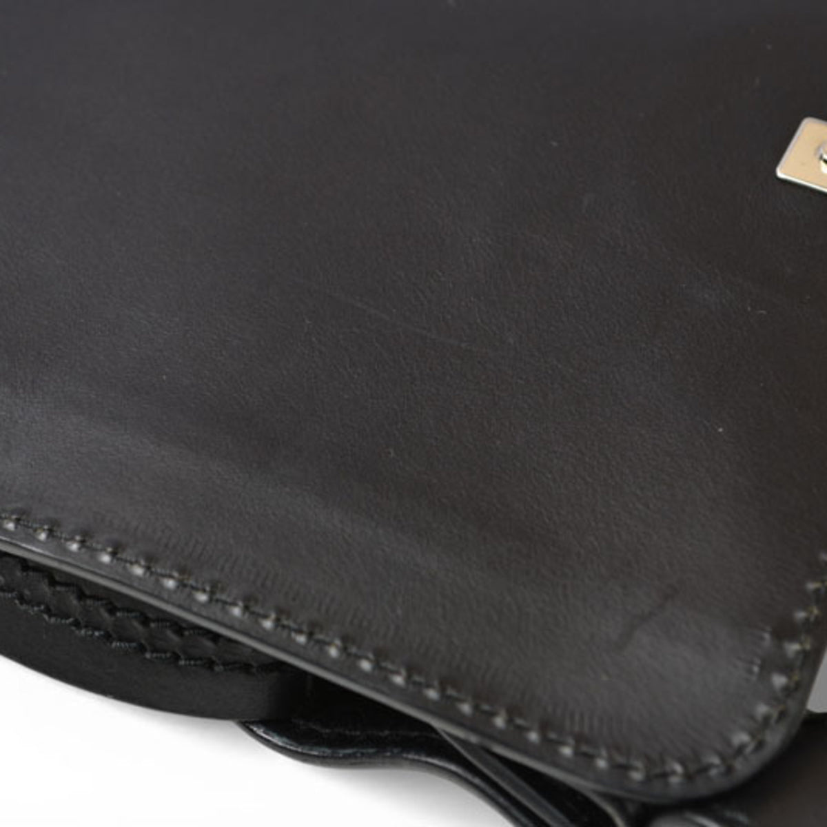 Gucci Black Leather Shoulder Bag (Pre-Owned)