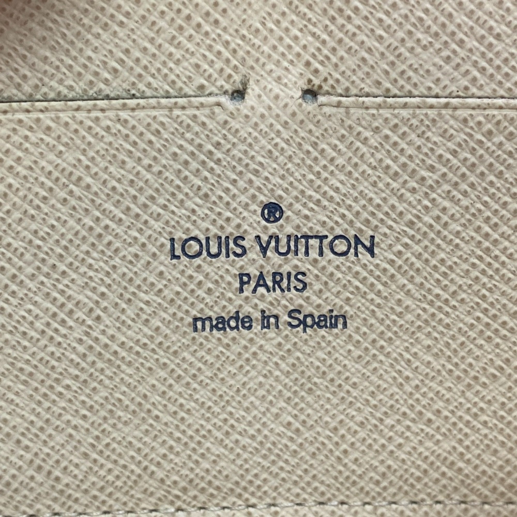 Louis Vuitton Damier Azur Gray White Damier Azur Long Wallet (Bi-Fold) (Pre-Owned)