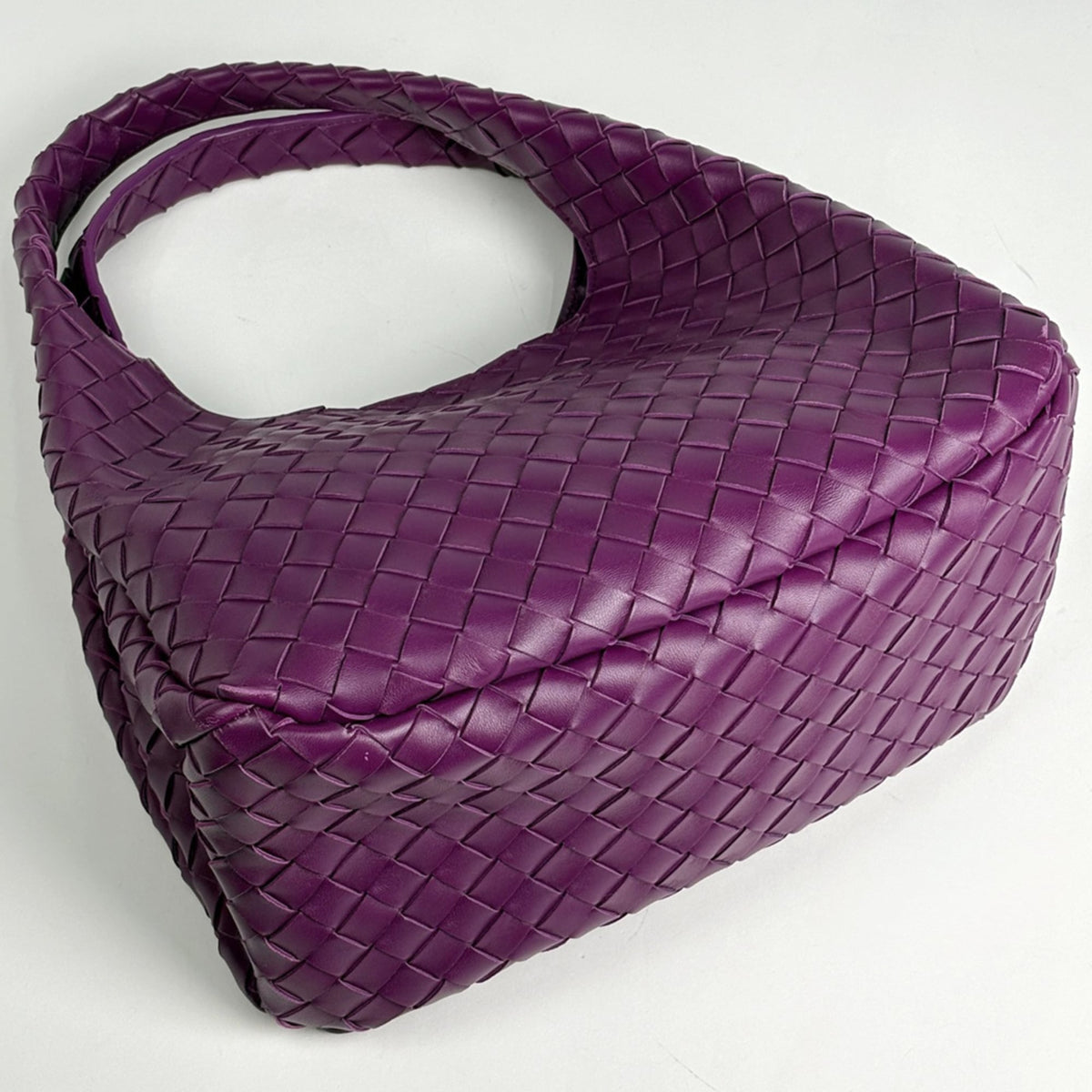 Bottega Veneta Intrecciato Purple Leather Tote Bag (Pre-Owned)