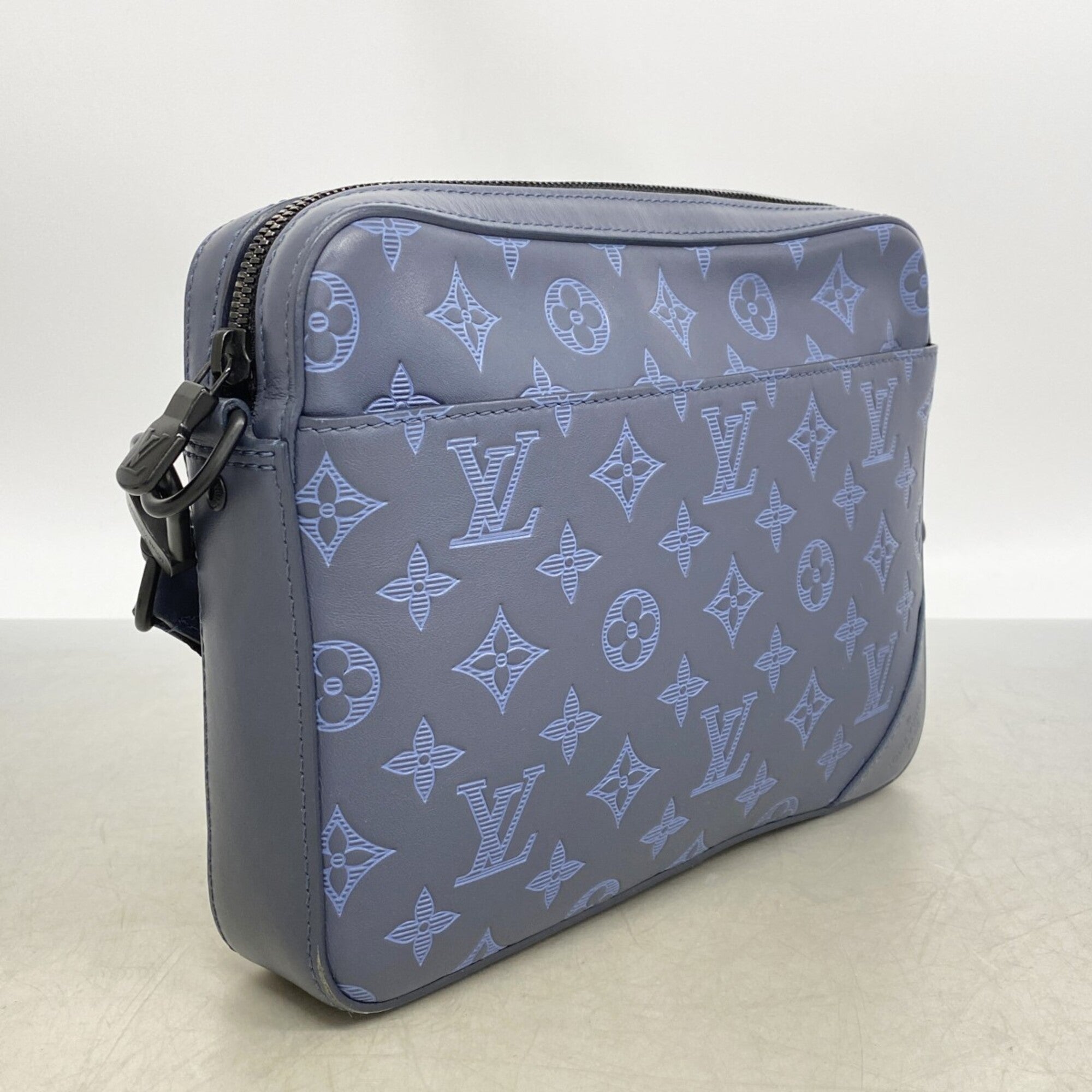 Louis Vuitton Navy Shoulder Bag (Pre-Owned)