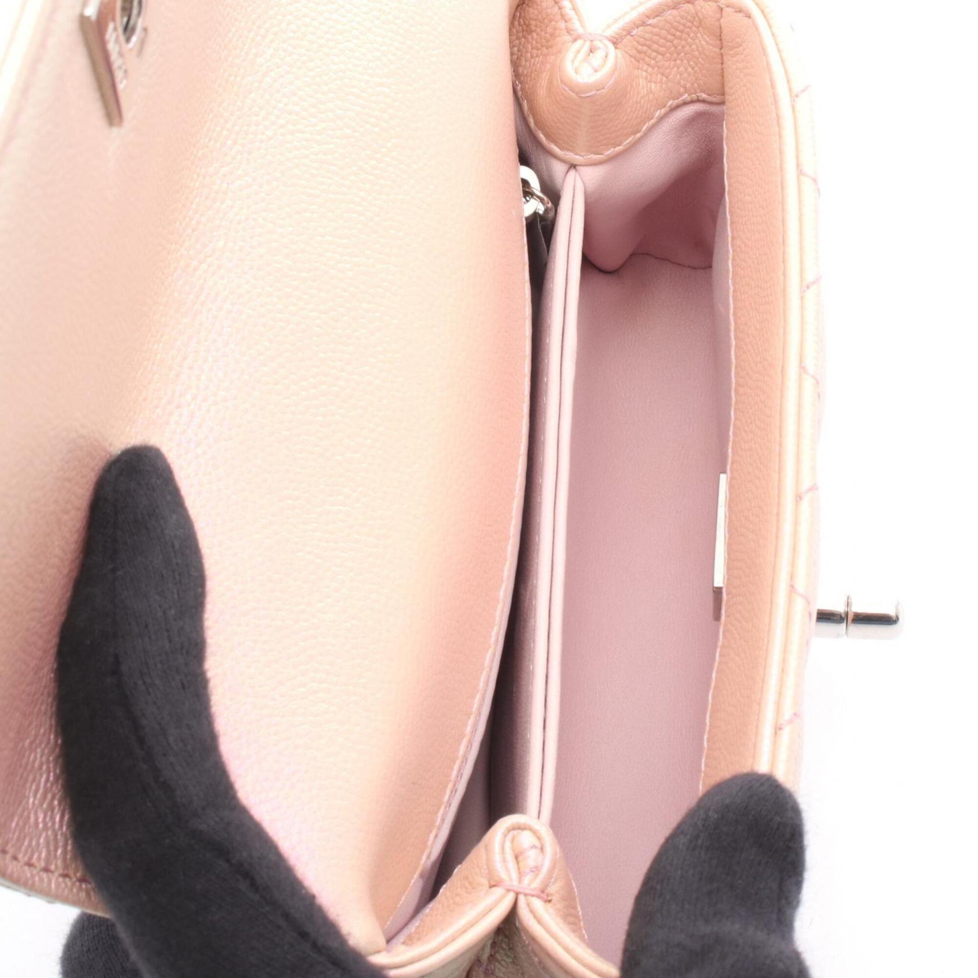 Chanel Pink Grained Calfskin Handbag (Pre-Owned)