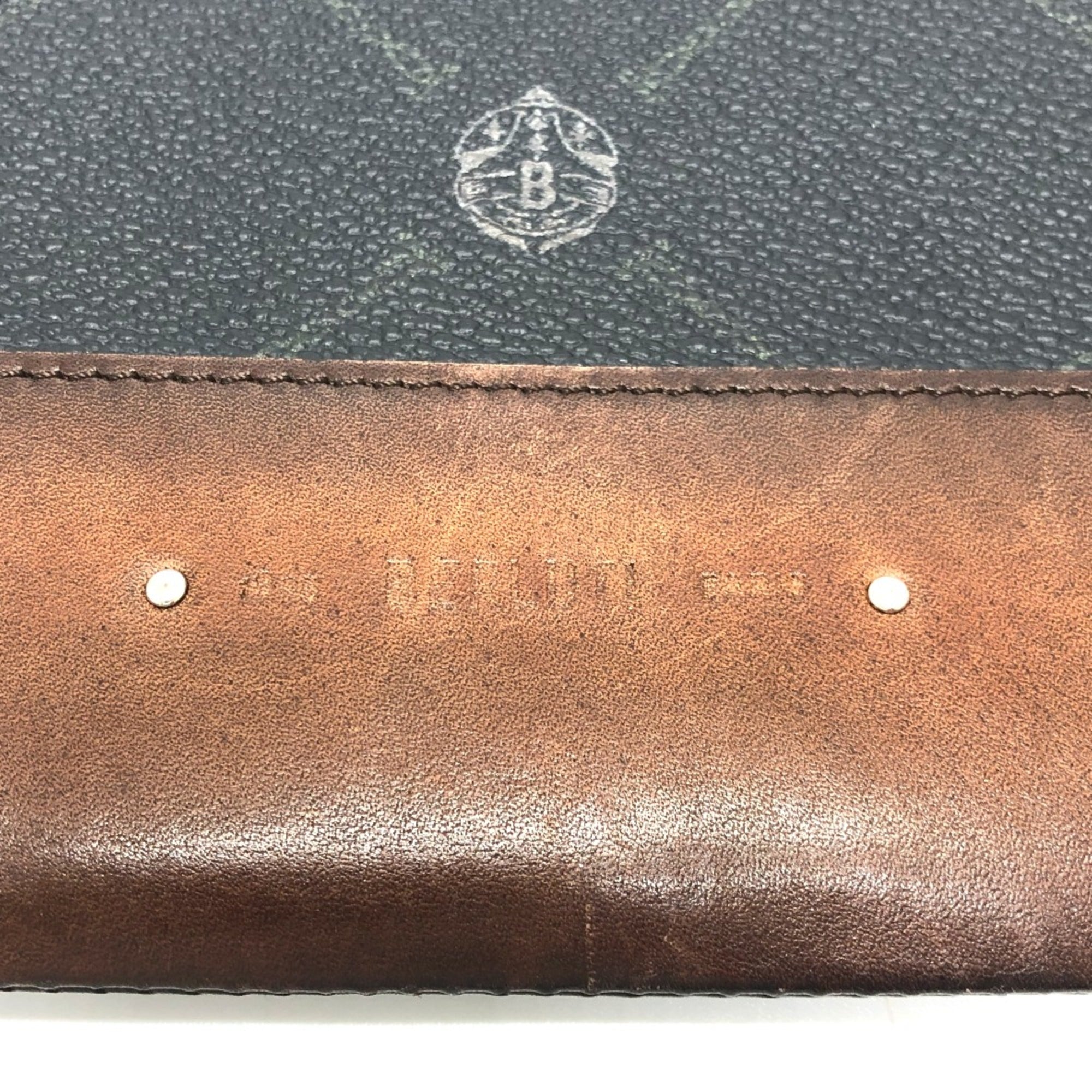 Berluti Black Leather Clutch Bag (Pre-Owned)