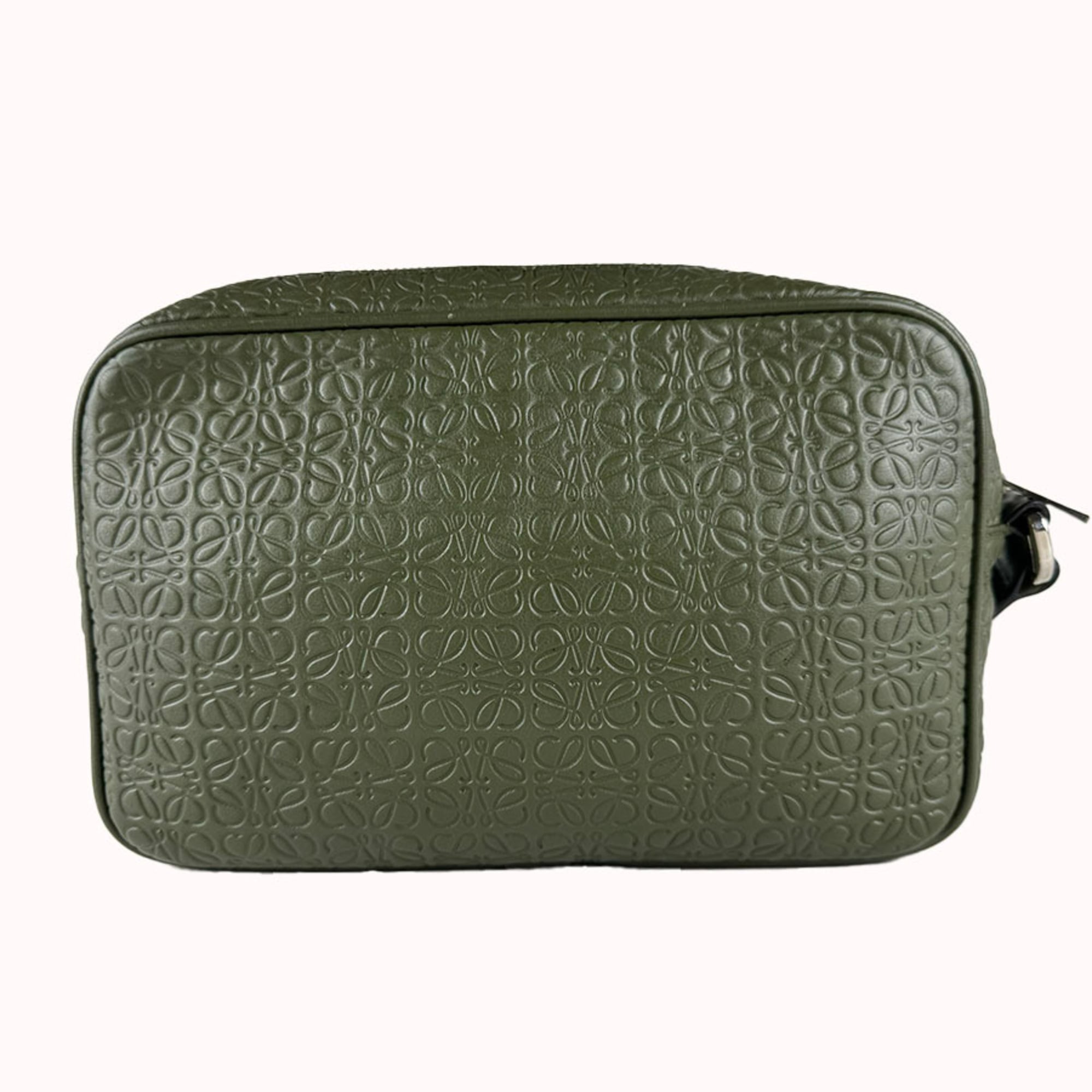 Loewe Khaki Leather Clutch Bag (Pre-Owned)