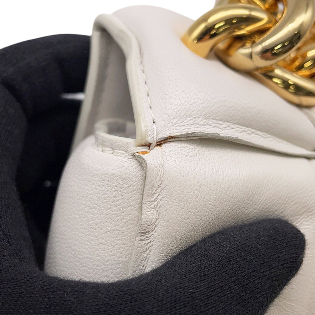 Bottega Veneta White Leather Handbag Shoulder Bag (Pre-Owned)