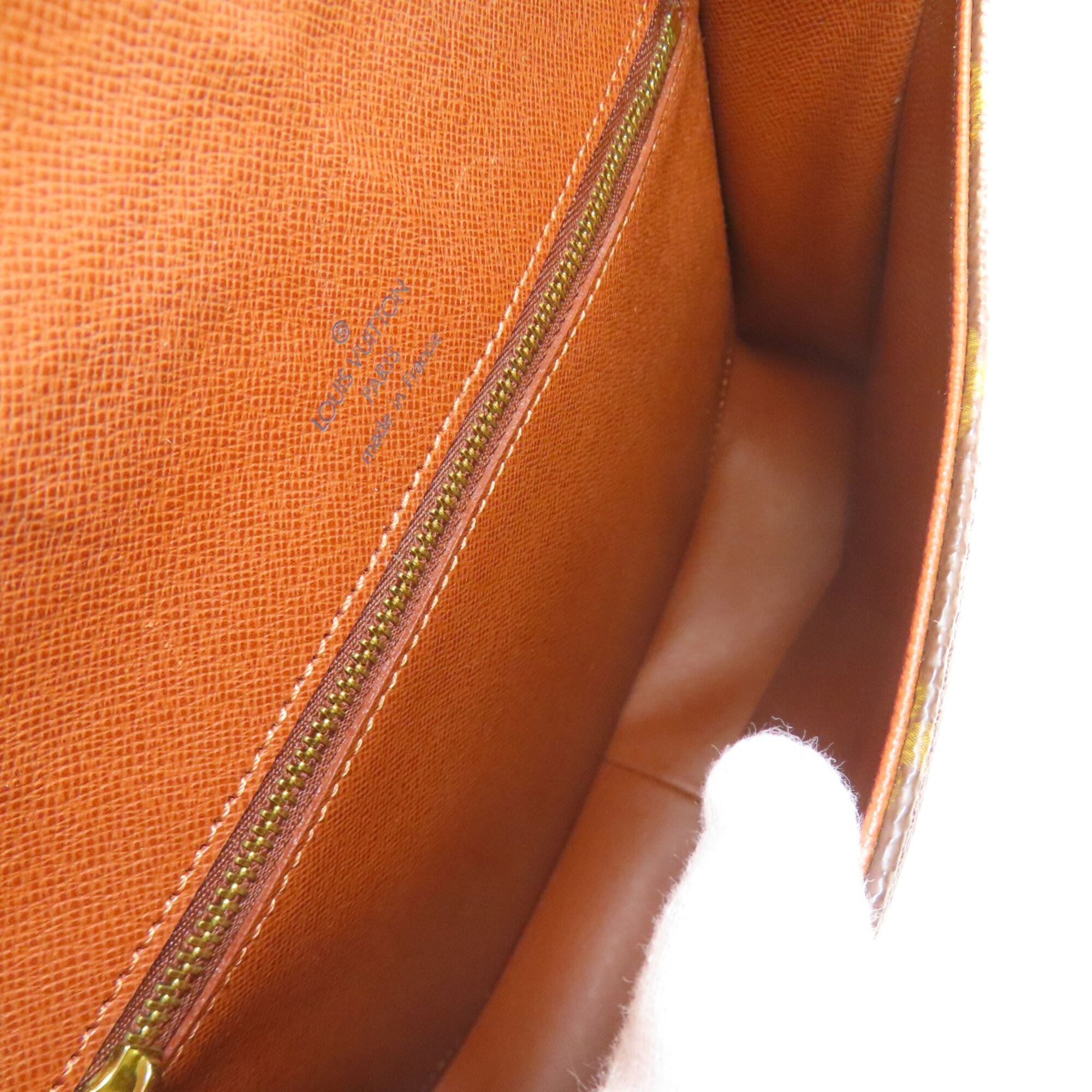Louis Vuitton Monogram Monogram Shoulder Bag (Pre-Owned)