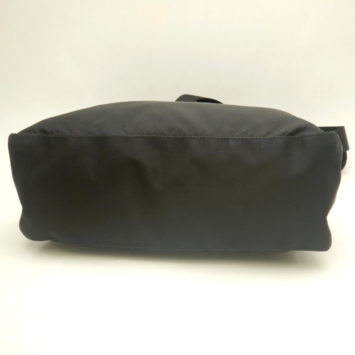Prada Nero Nylon Tote Bag (Pre-Owned)