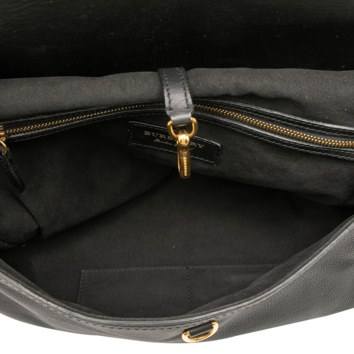 Burberry Black Leather Messenger Bag Shoulder Bag (Pre-Owned)