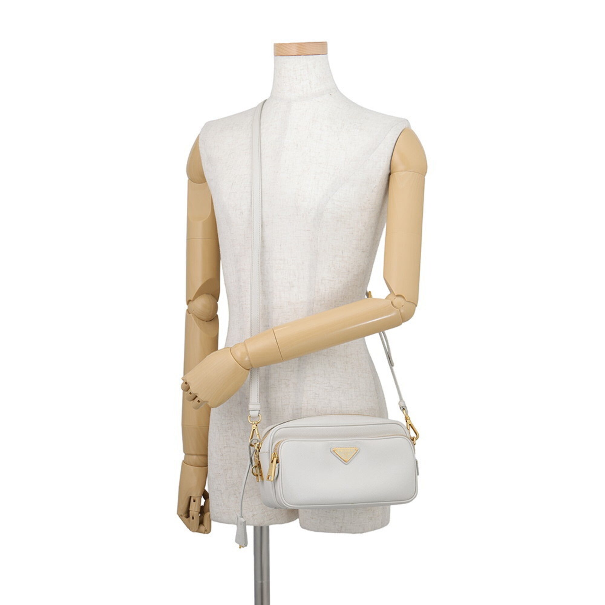Prada White Leather Handbag Shoulder Bag (Pre-Owned)