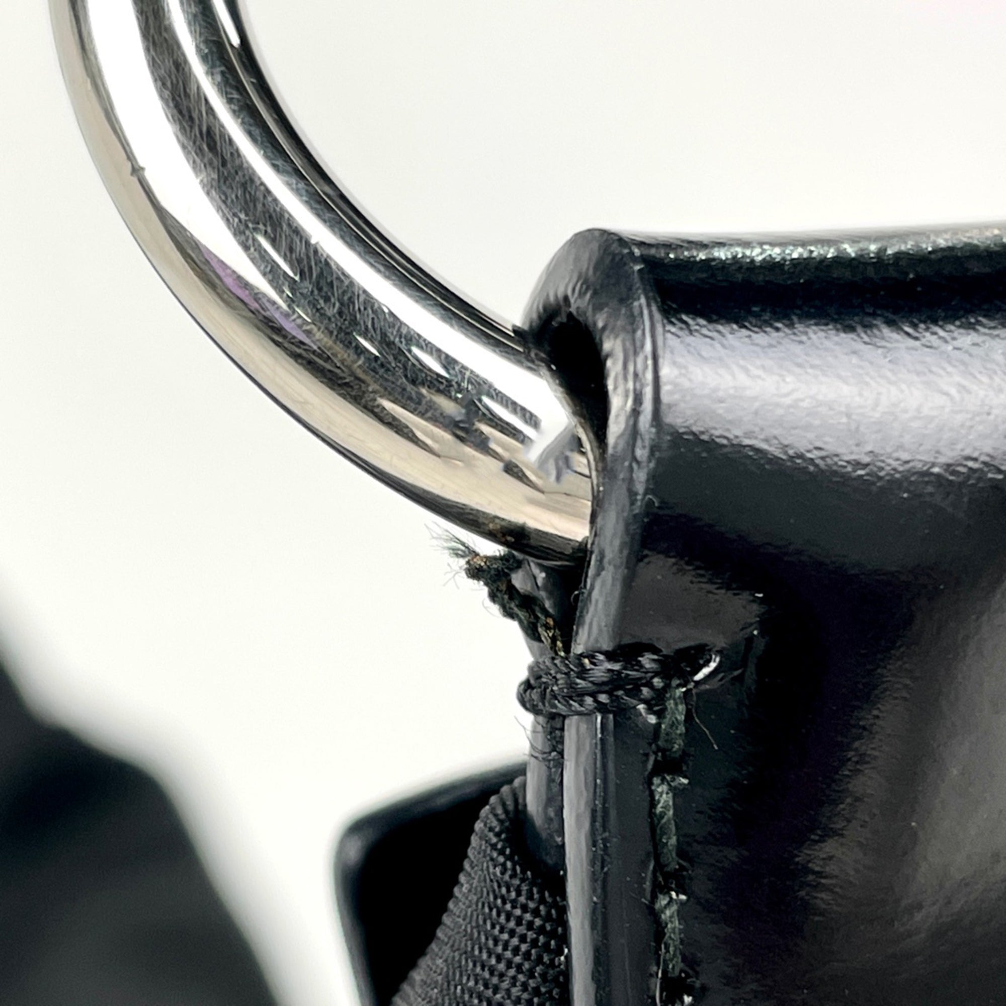 Prada Black Nylon Leather Shoulder Bag (Pre-Owned)