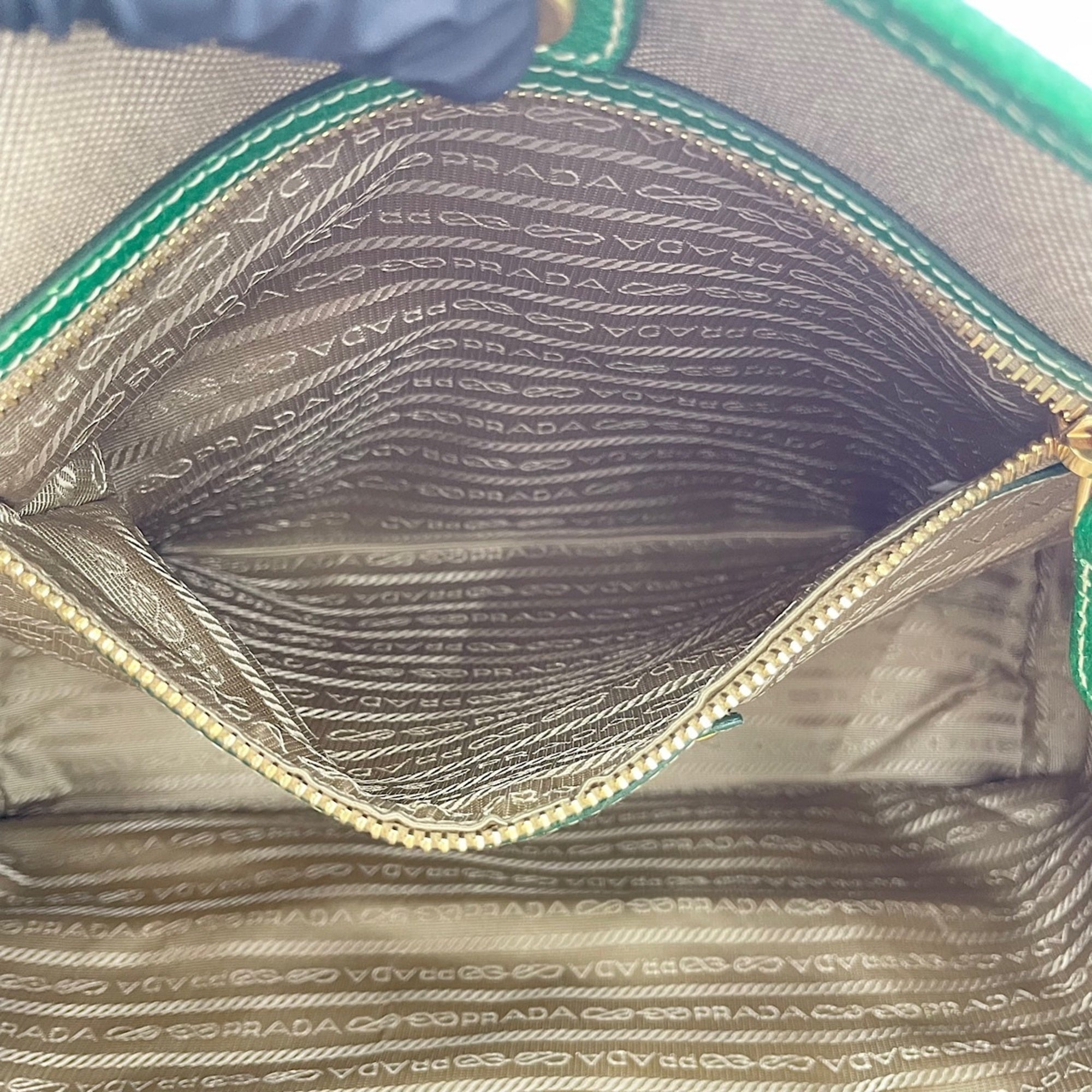 Prada Beige Tote Bag (Pre-Owned)