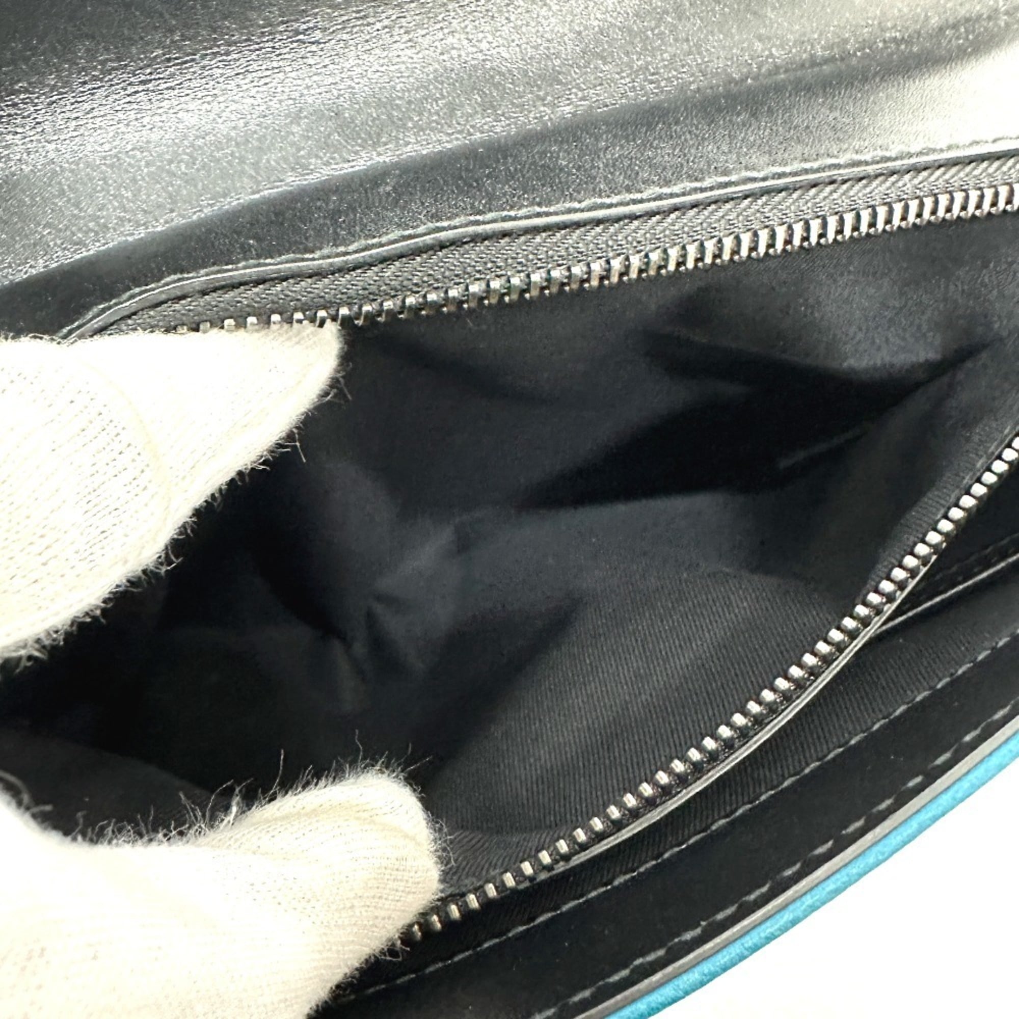 Bvlgari Blue Turquoise Leather Handbag (Pre-Owned)