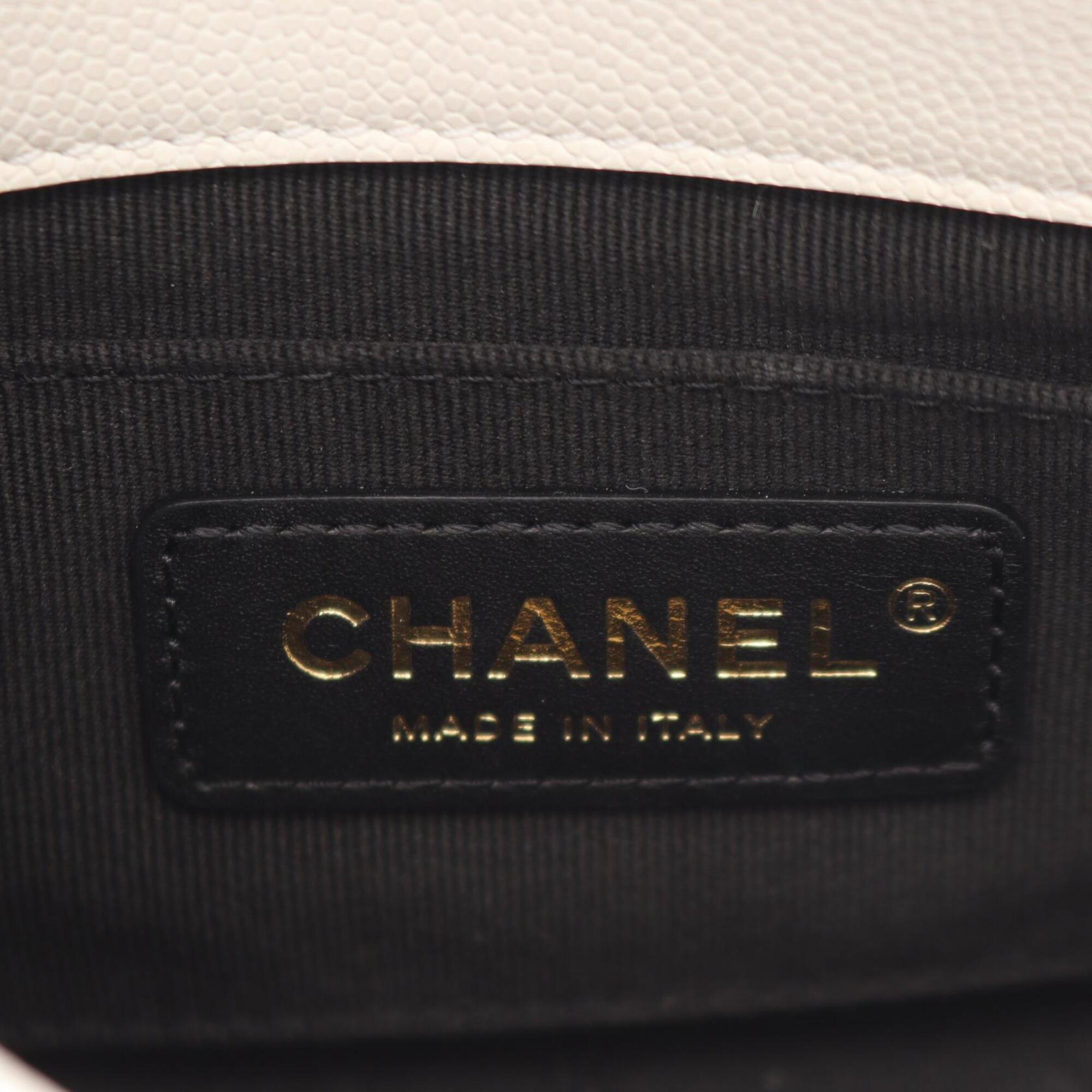 Chanel White Grained Calfskin Handbag Shoulder Bag (Pre-Owned)