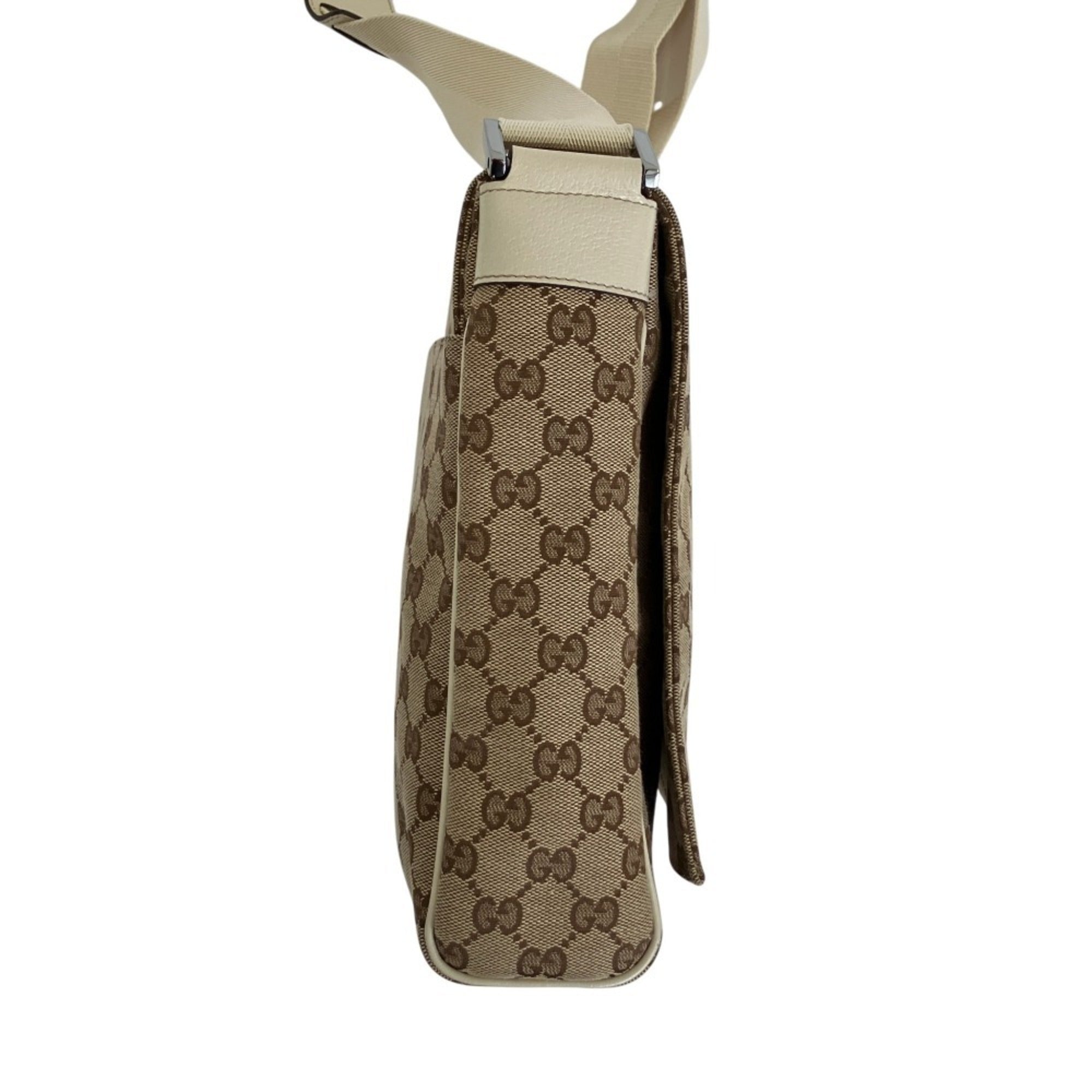 Gucci Gg Canvas Beige Gg Canvas Messenger Bag Shoulder Bag (Pre-Owned)