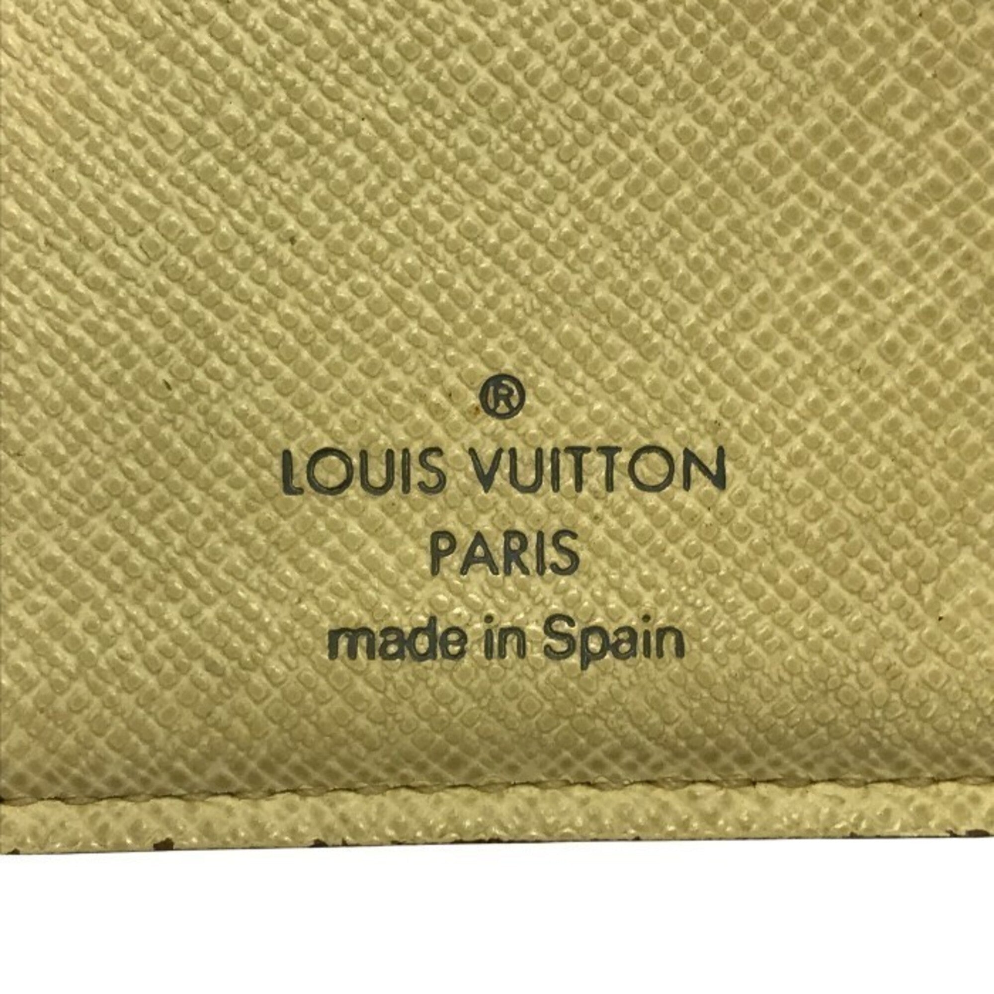 Louis Vuitton White Damier Azur Wallet (Bi-Fold) (Pre-Owned)