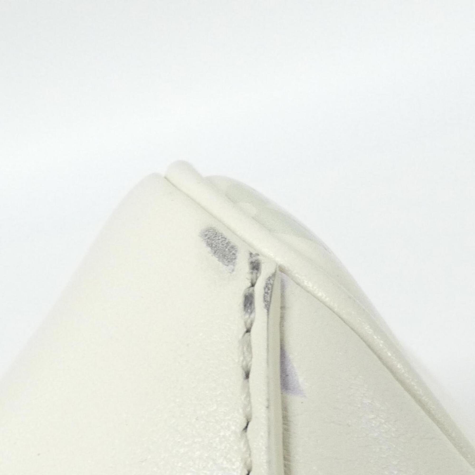 Louis Vuitton Multi-Color White Leather Handbag (Pre-Owned)