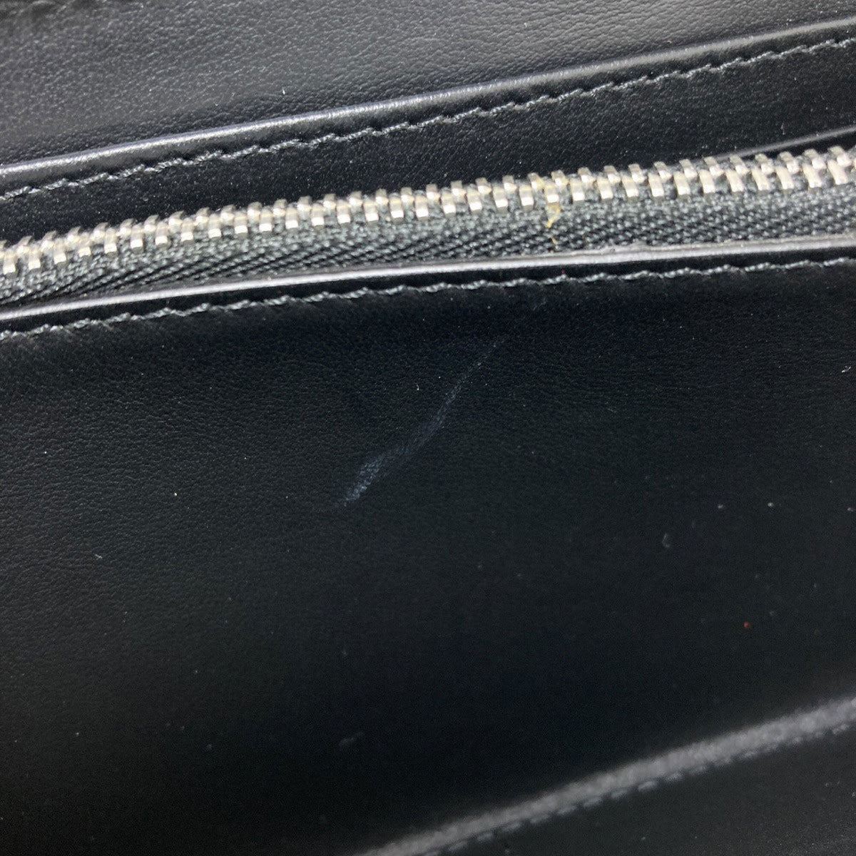 Burberry Navy Leather Long Wallet (Bi-Fold) (Pre-Owned)