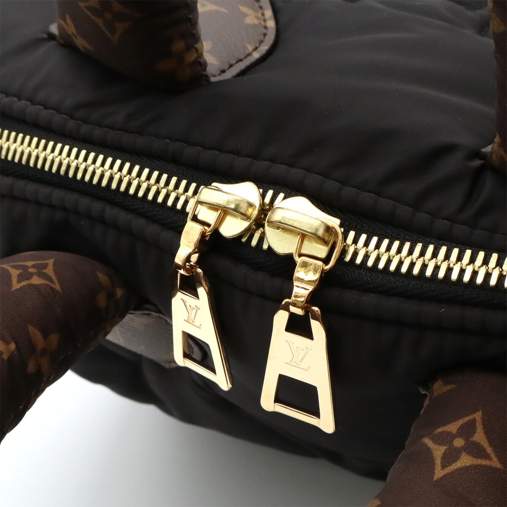 Louis Vuitton Black Nylon Monogram Canvas Handbag Shoulder Bag (Pre-Owned)