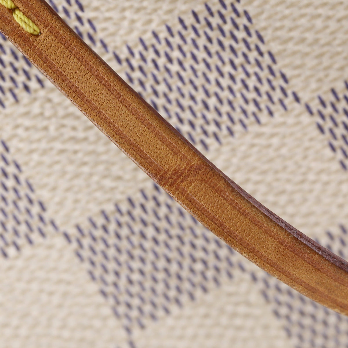 Louis Vuitton Damier Azur White Damier Azur Tote Bag (Pre-Owned)