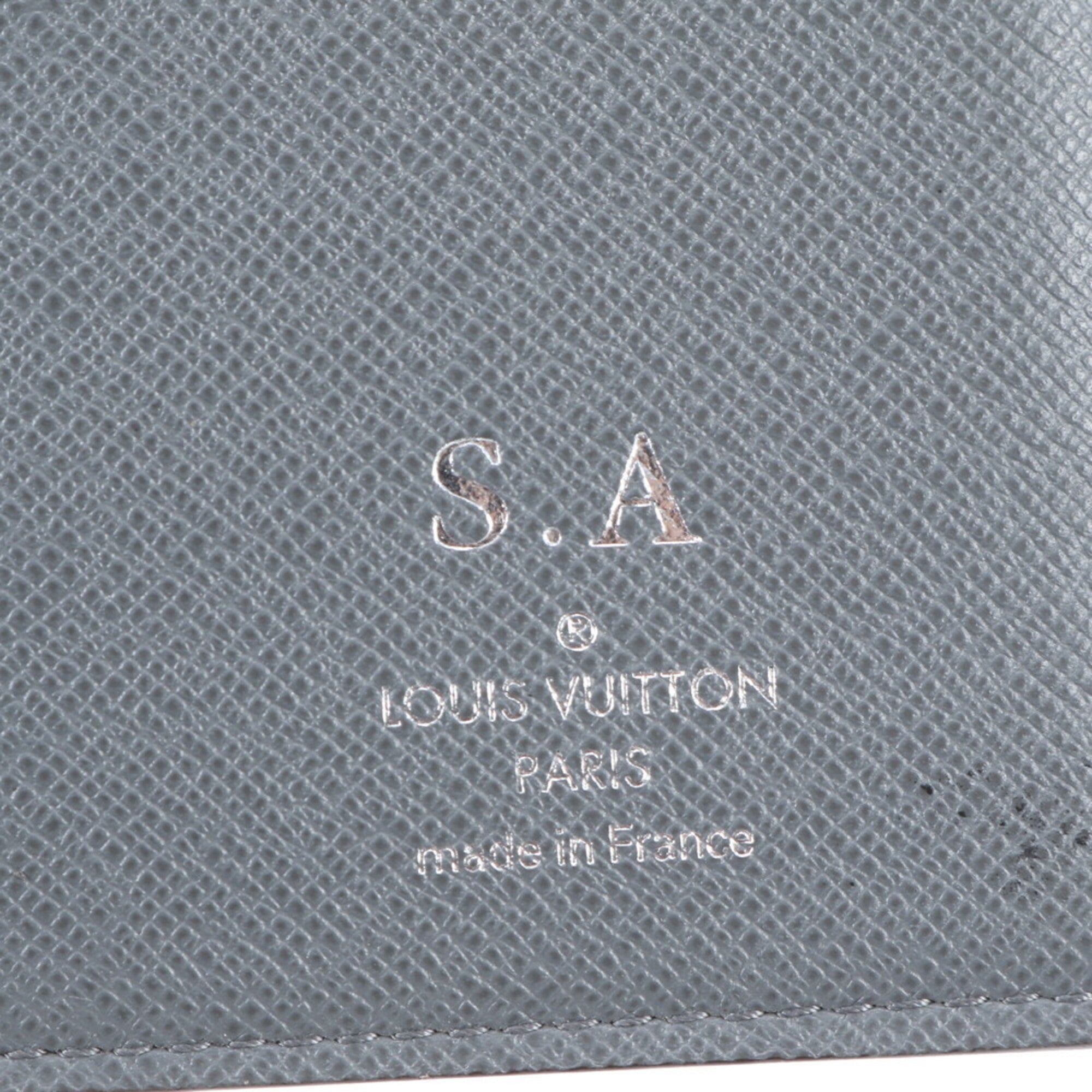 Louis Vuitton Taiga Glacier Leather Long Wallet (Bi-Fold) (Pre-Owned)