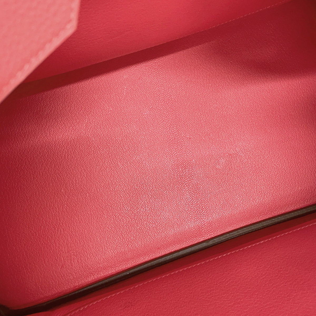 Hermes Pink Togo Leather Handbag (Pre-Owned)