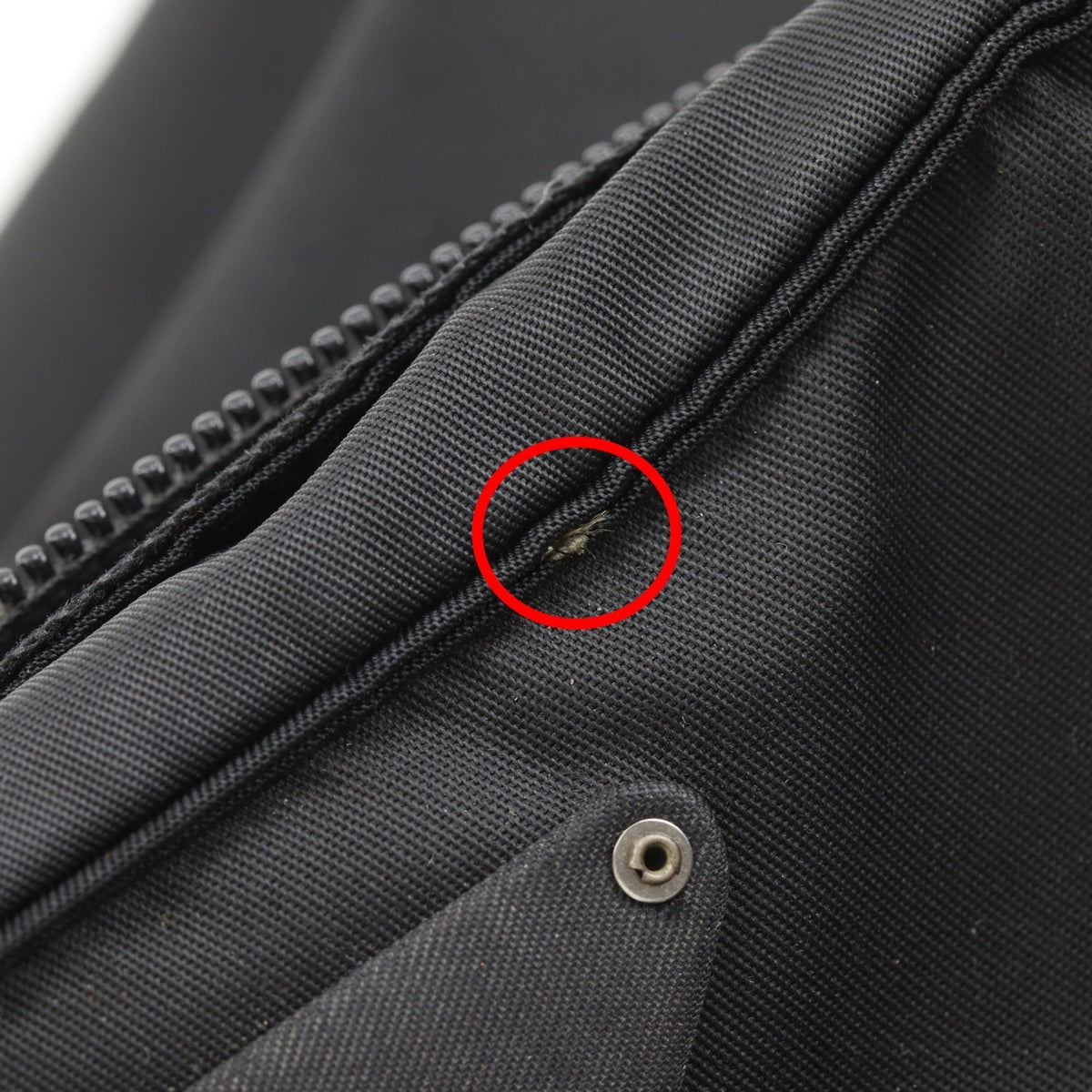 Prada Black Nylon Shoulder Bag (Pre-Owned)