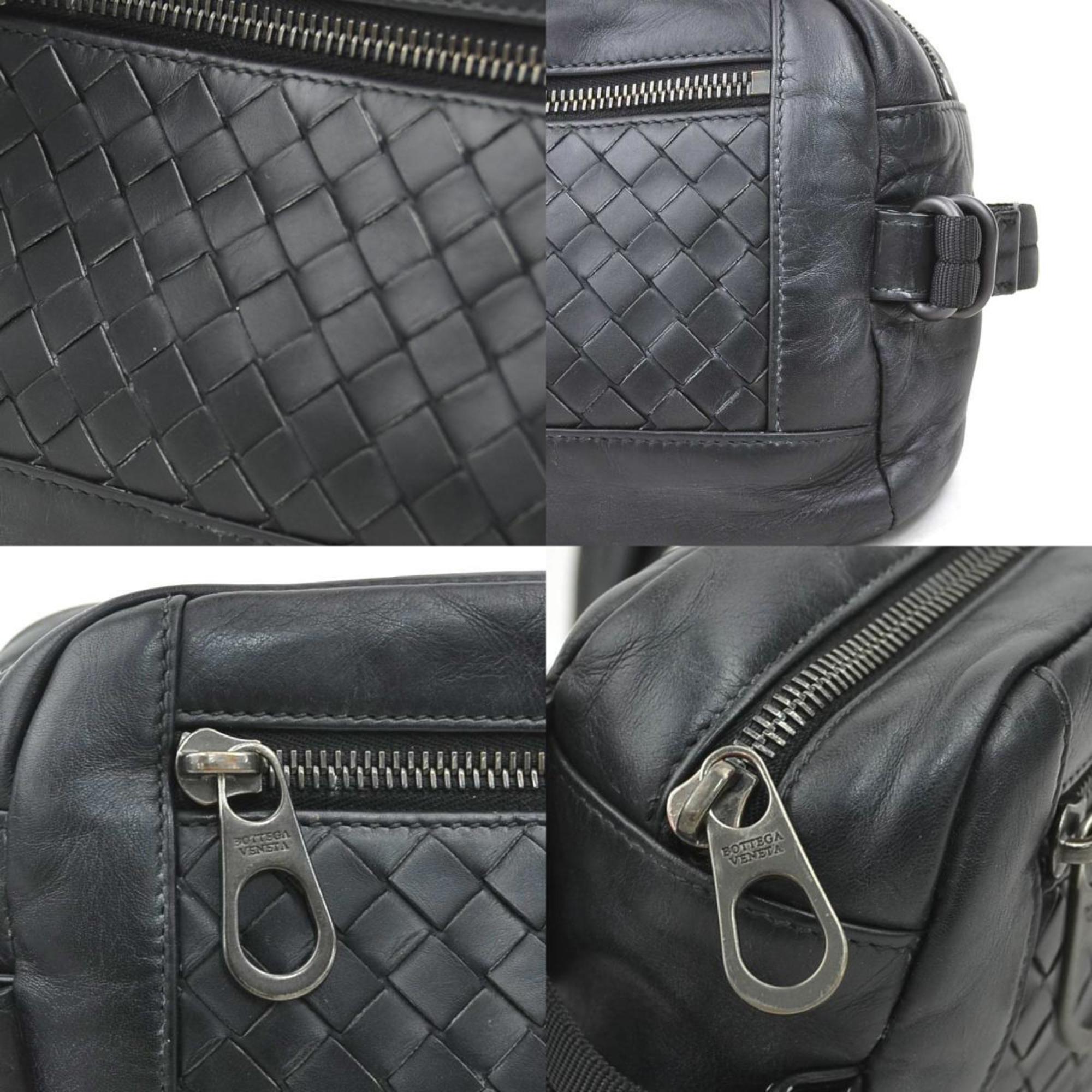 Bottega Veneta Black Intrecciato Fanny Pack (Pre-Owned)