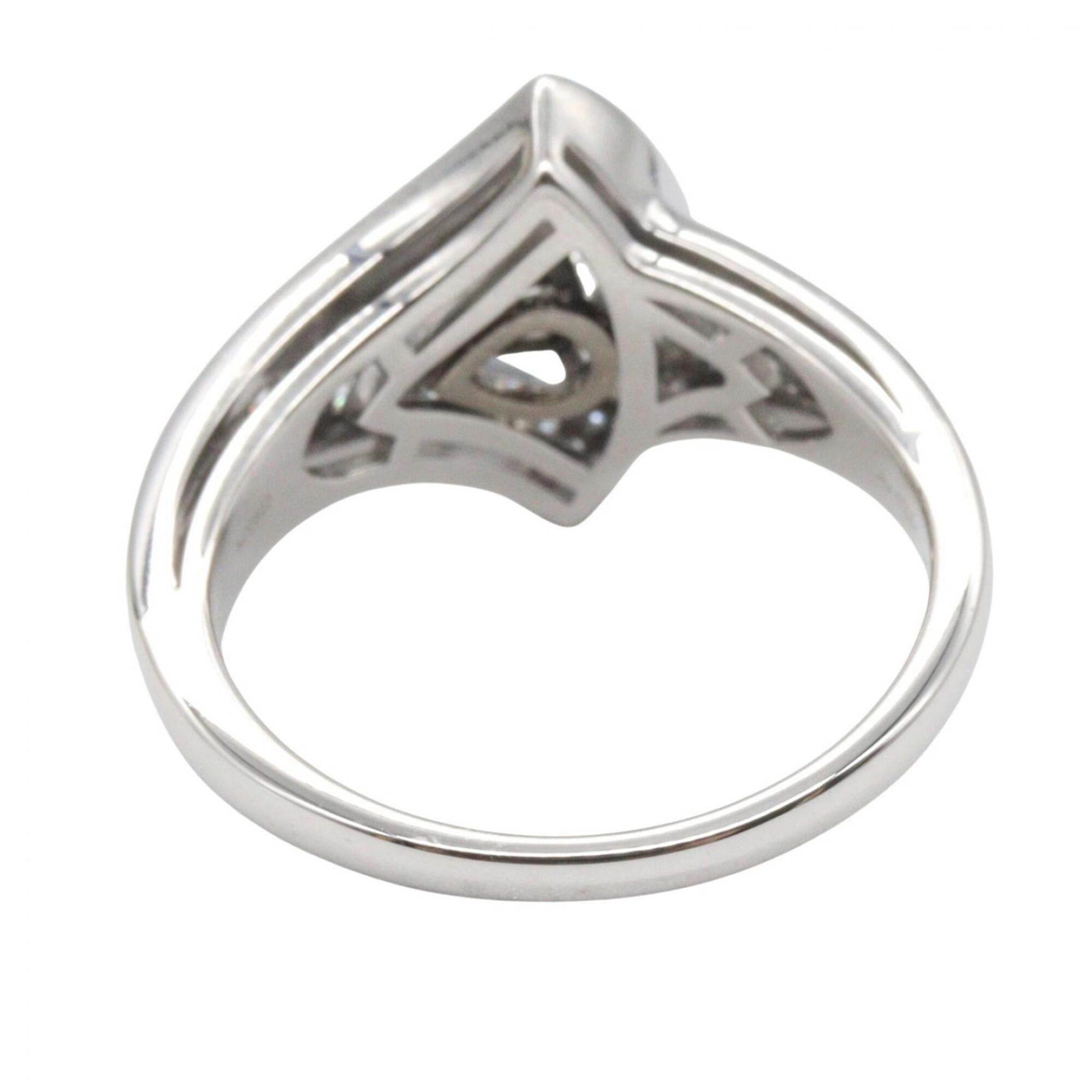 Bvlgari Clear White Gold White Gold (18K) Band Ring (Pre-Owned)