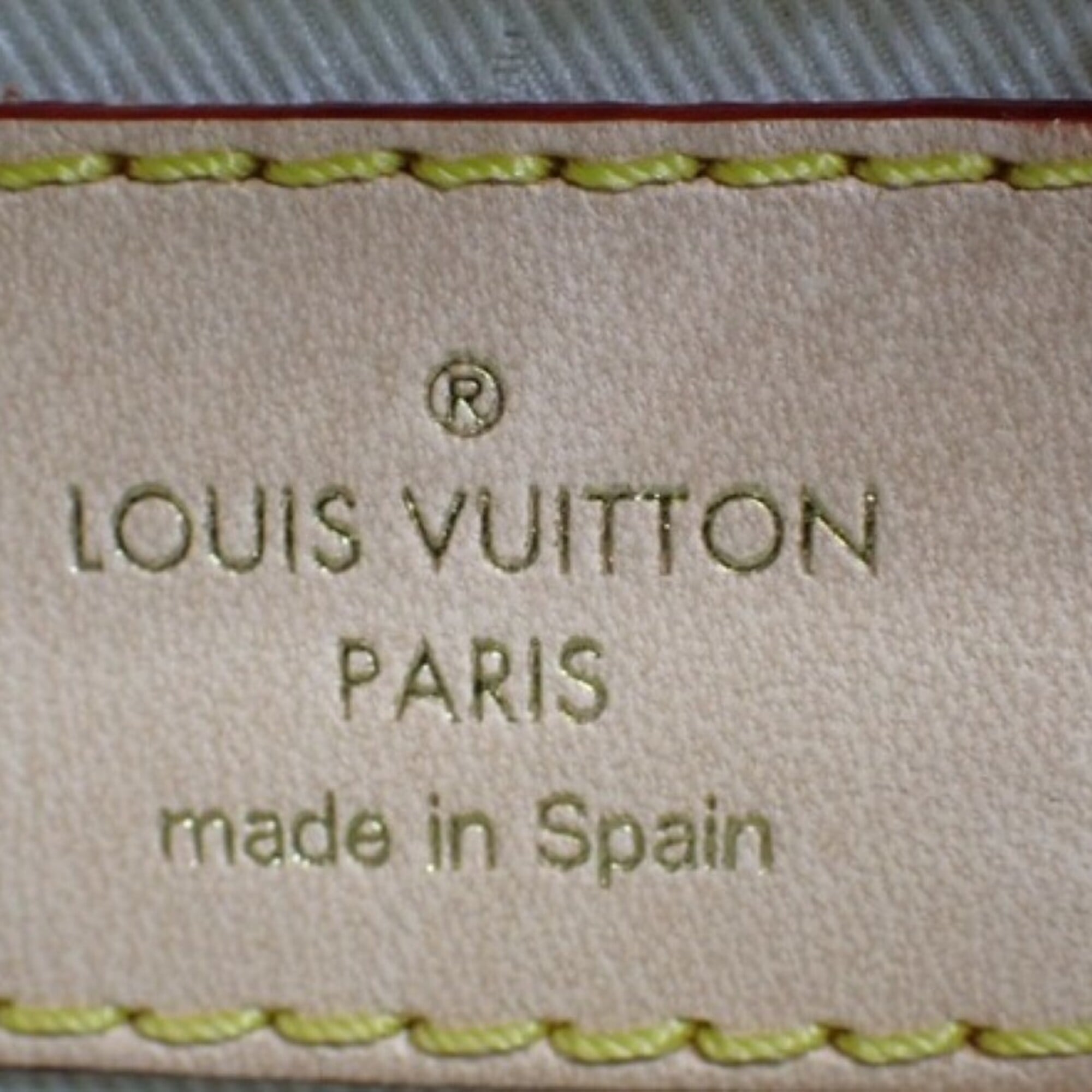 Louis Vuitton Brown Monogram Pouch Shoulder Bag Sling Bag (Pre-Owned)