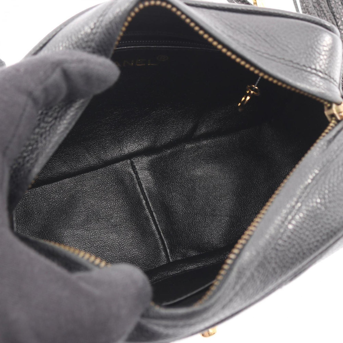 Chanel Black Leather Handbag Shoulder Bag (Pre-Owned)