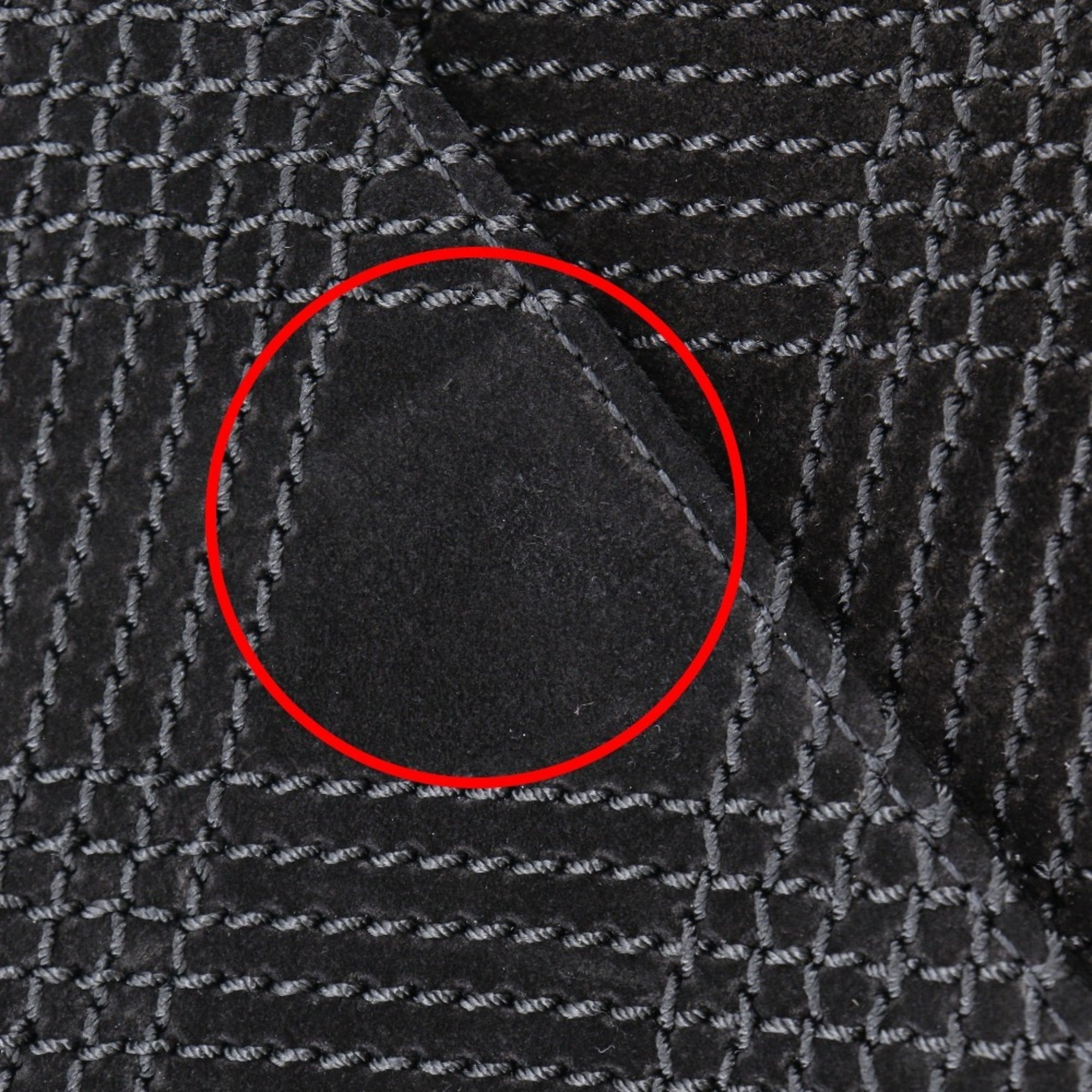 Chanel Black Suede Shoulder Bag (Pre-Owned)