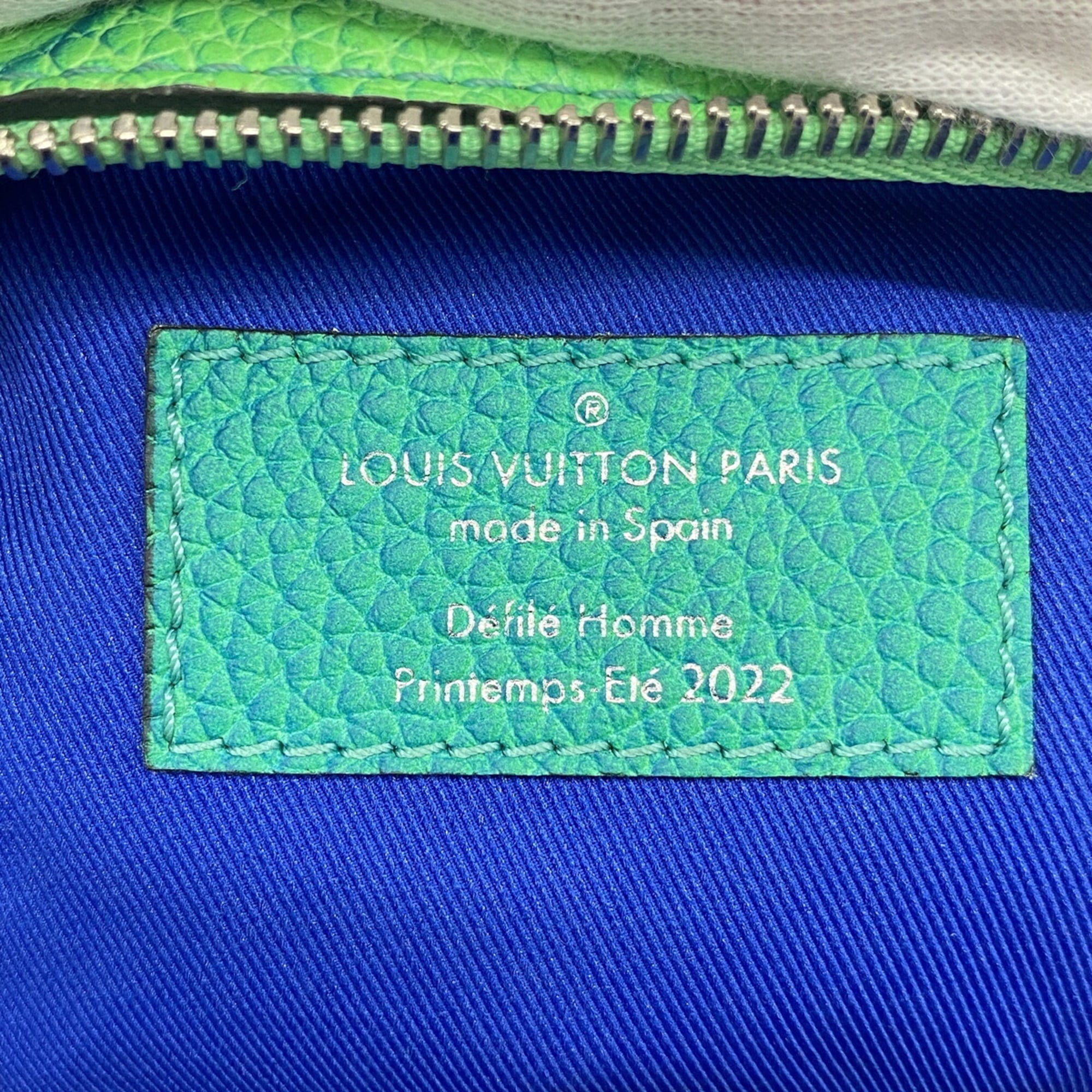 Louis Vuitton Blue Vert Shoulder Bag (Pre-Owned)