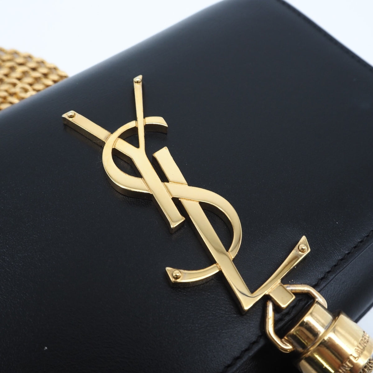 Yves Saint Laurent Black Leather Shoulder Bag (Pre-Owned)