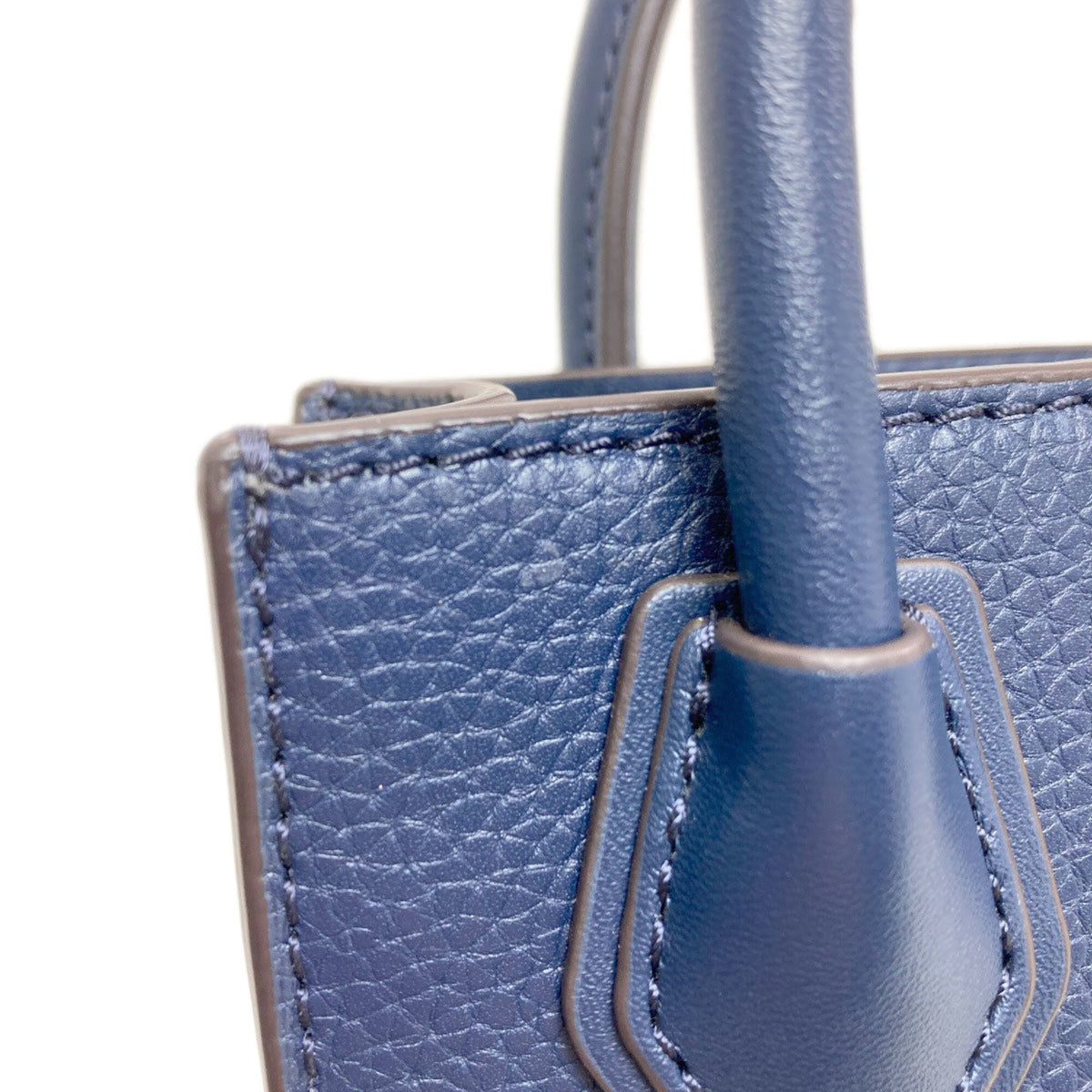 Michael Kors Blue Navy Leather Handbag (Pre-Owned)