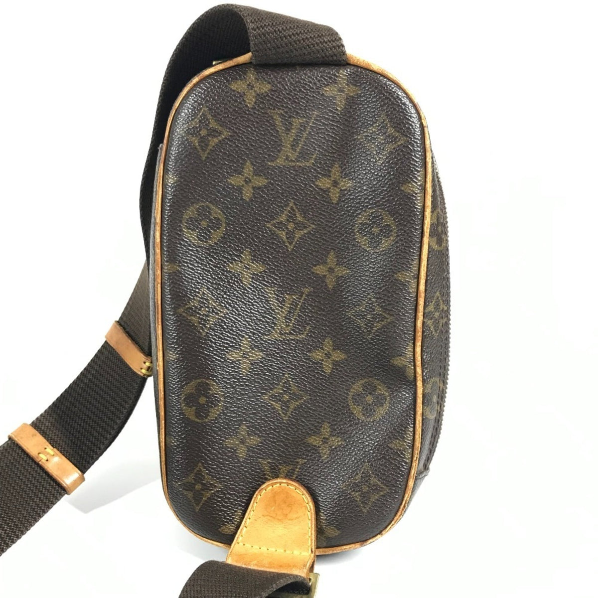 Louis Vuitton Brown Monogram Pochette Shoulder Bag Sling Bag (Pre-Owned)