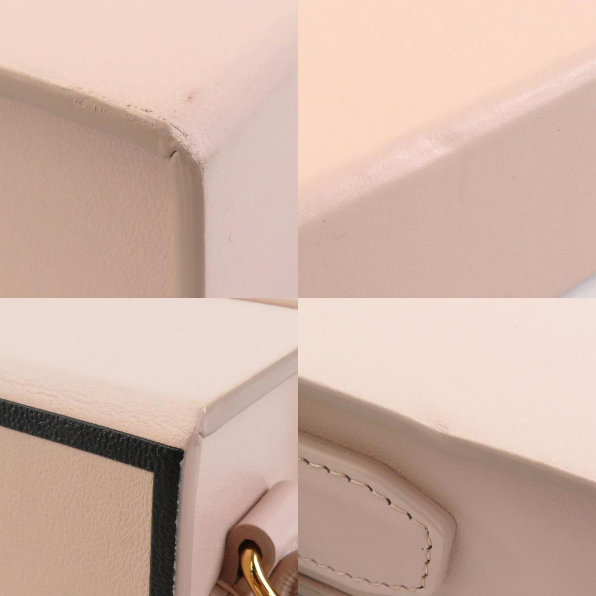 Fendi Pink Beige Leather Shoulder Bag (Pre-Owned)