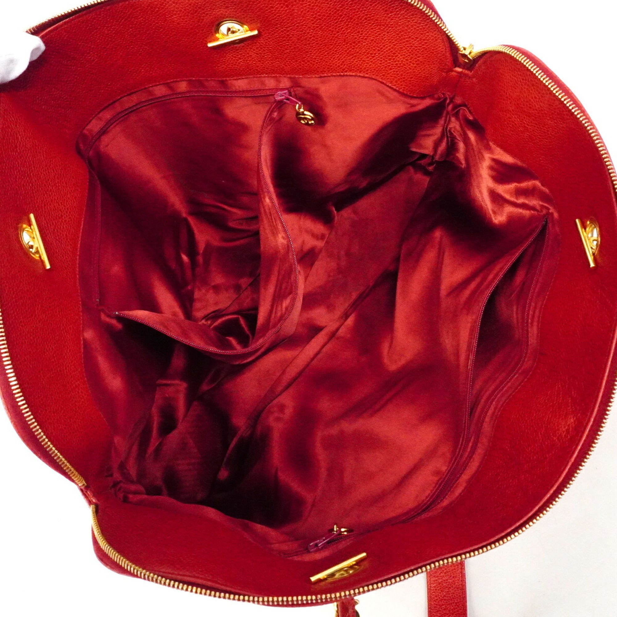 Chanel Red Color Grained Calfskin Shoulder Bag (Pre-Owned)