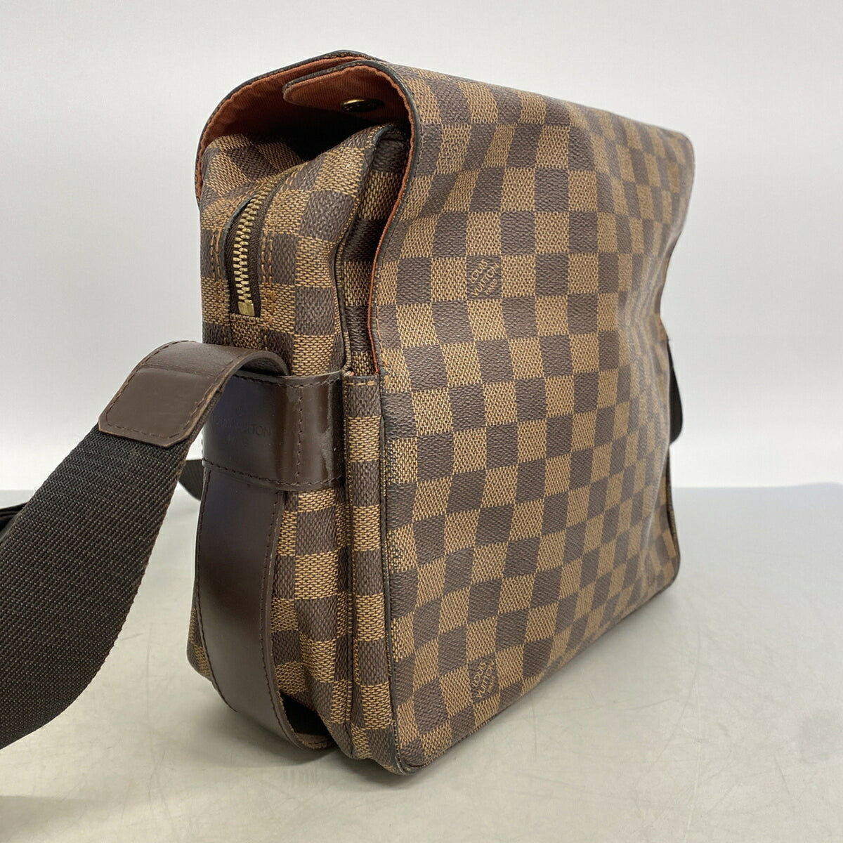 Louis Vuitton Ebene Shoulder Bag (Pre-Owned)