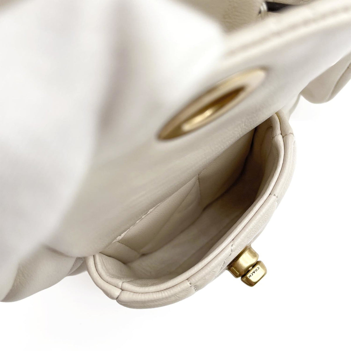 Coach Gold White Leather Backpack (Pre-Owned)