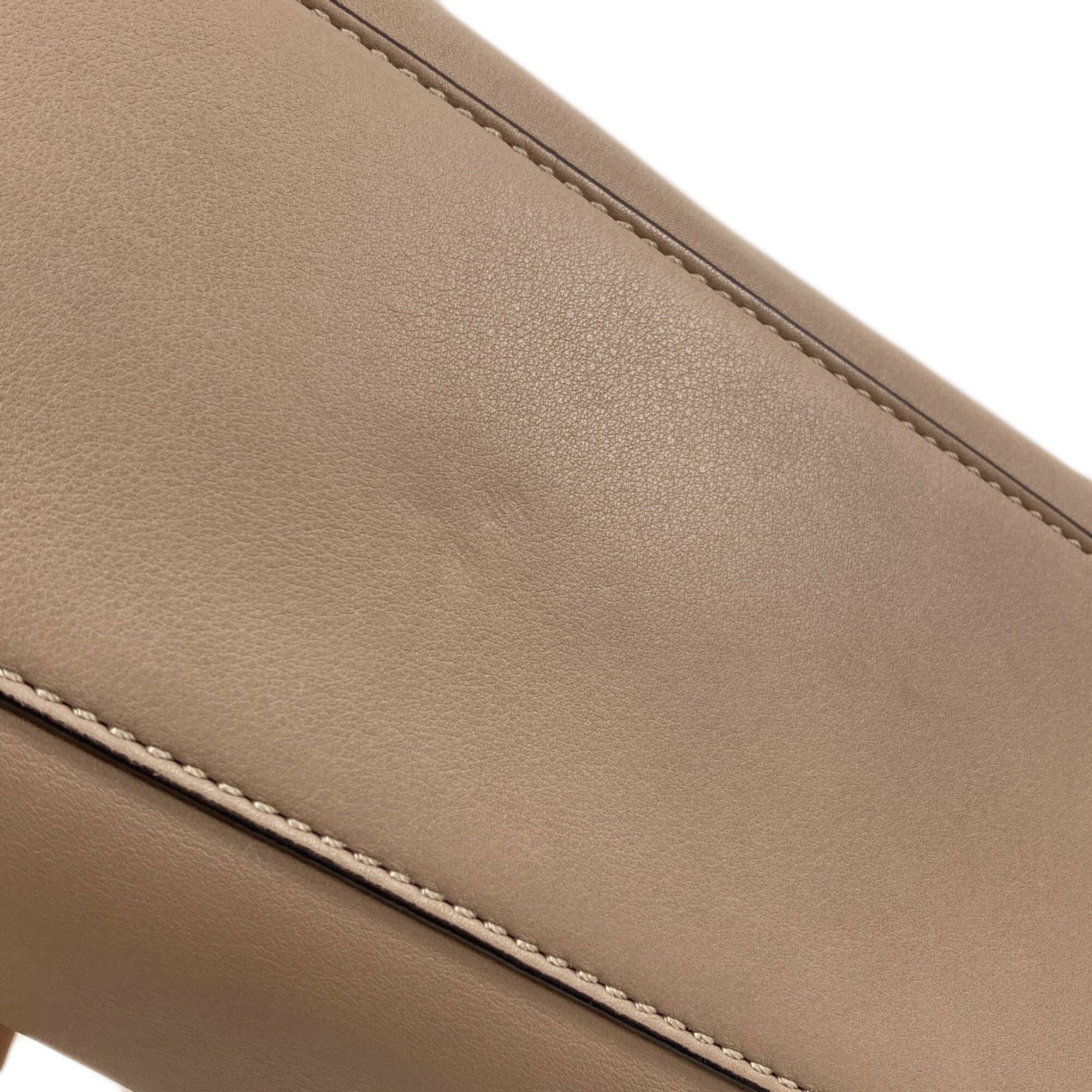Fendi Grayish Leather Handbag (Pre-Owned)