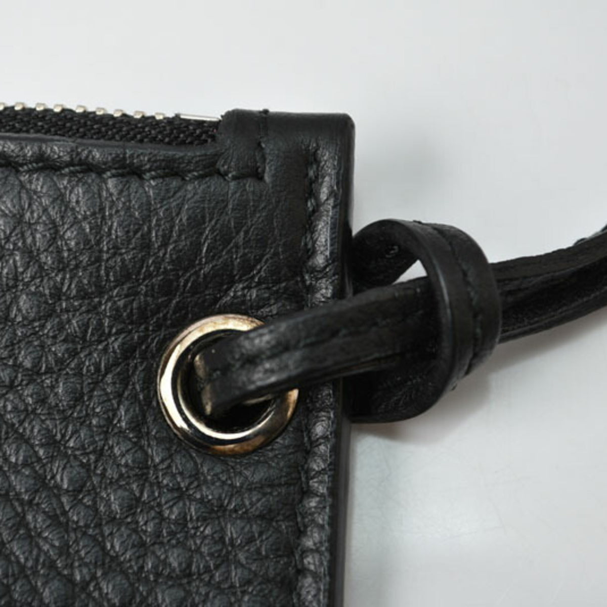 Balenciaga Black Leather Pouch (Pre-Owned)
