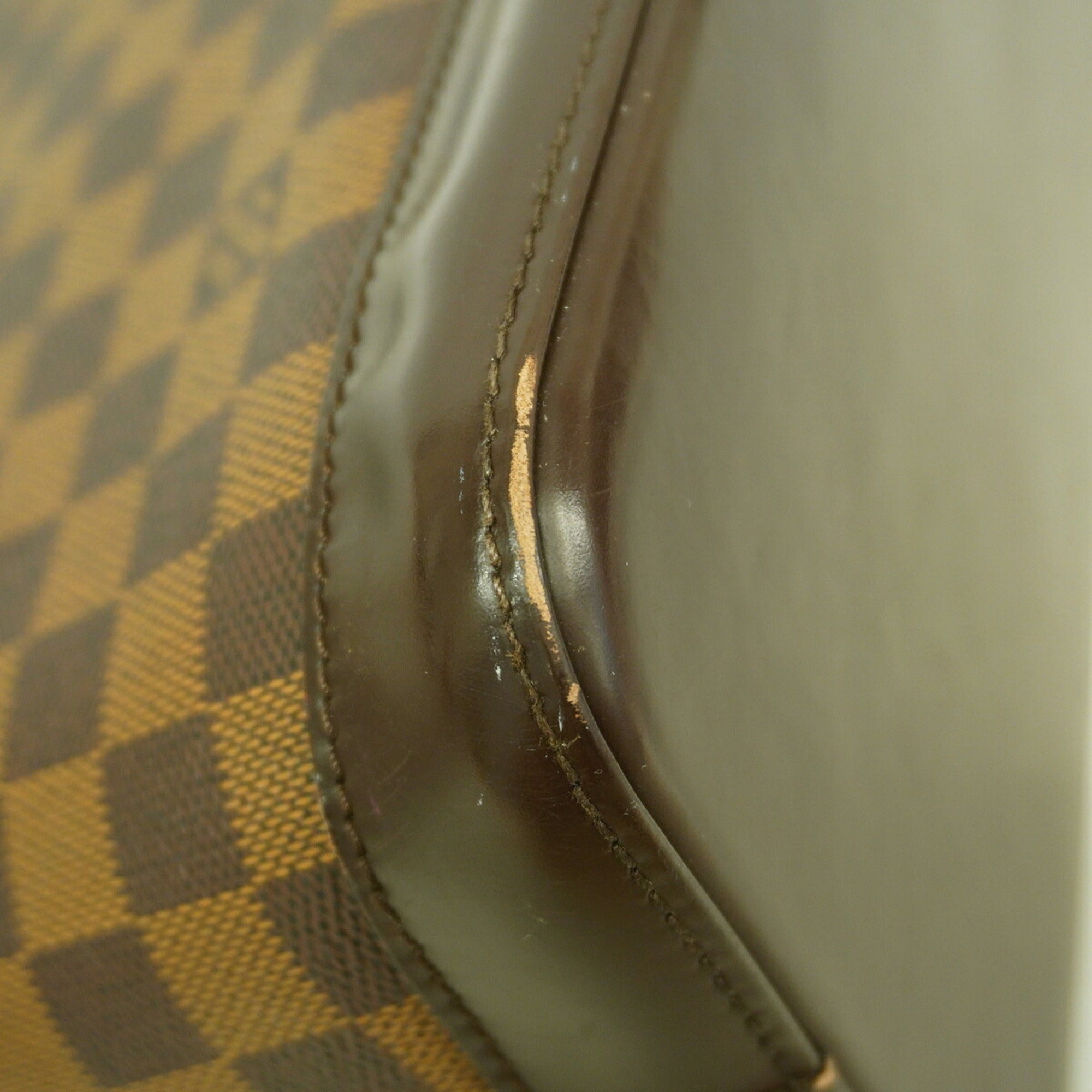 Louis Vuitton Ebene Handbag (Pre-Owned)