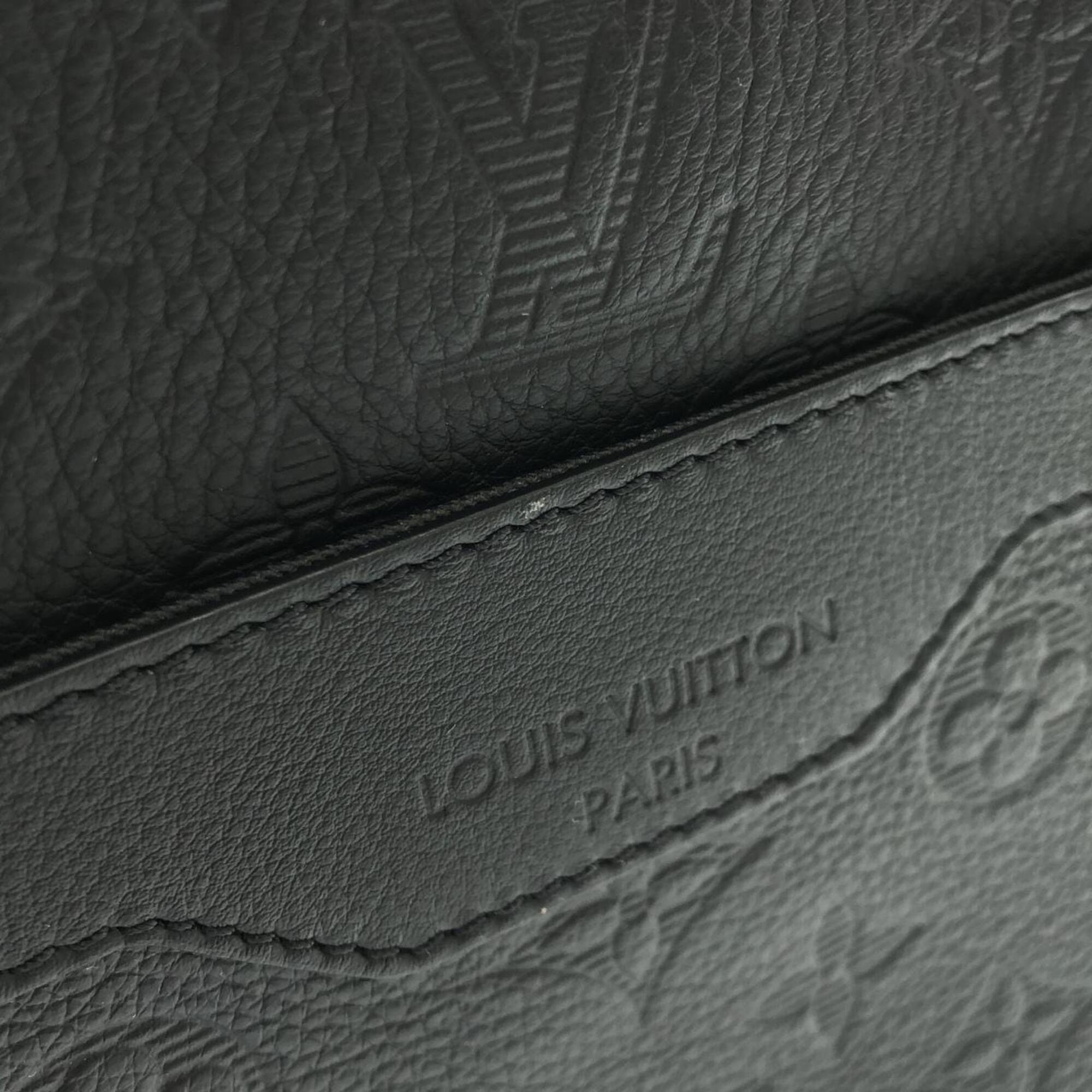 Louis Vuitton Black Leather Pouch Shoulder Bag (Pre-Owned)