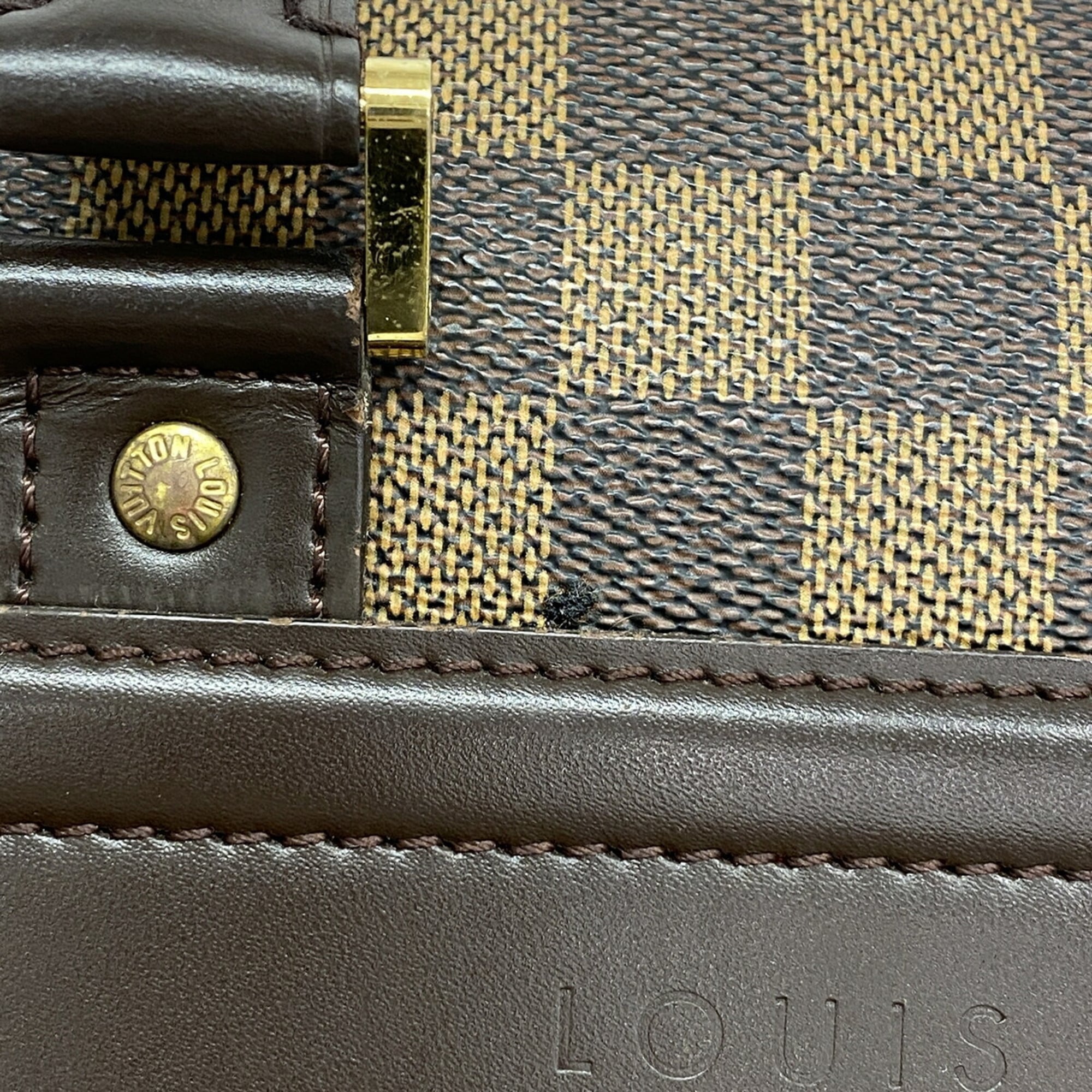 Louis Vuitton Ebene Handbag (Pre-Owned)